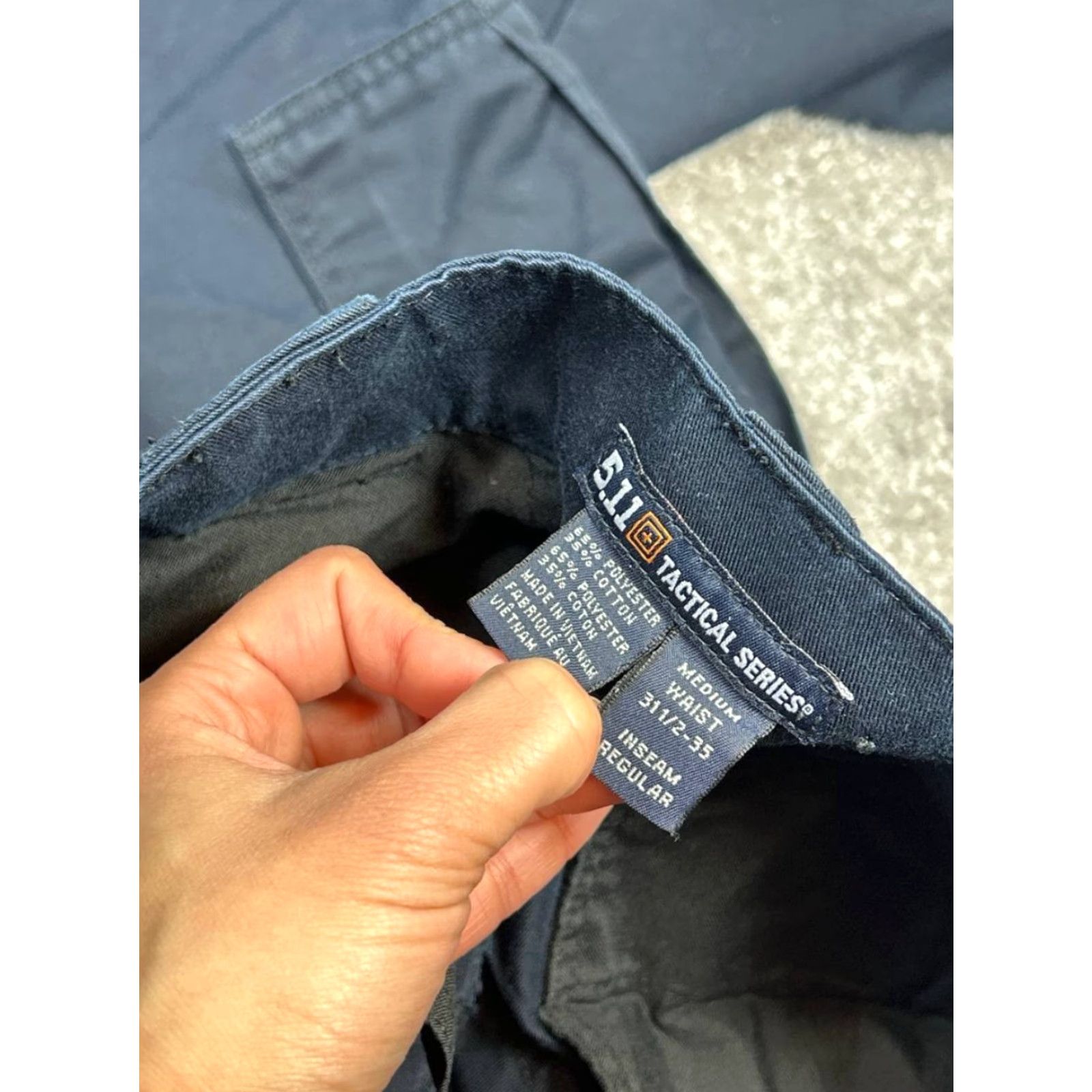 Vintage 5.11 Tactical Series Cargo Pants Mens 31.5 Blue Cotton Ripstop Hiking Utility Cargo Pants Mens 31.5 Blue Cotton Ripstop Hiking Utility Size US 32 / EU 48 - 7 Thumbnail