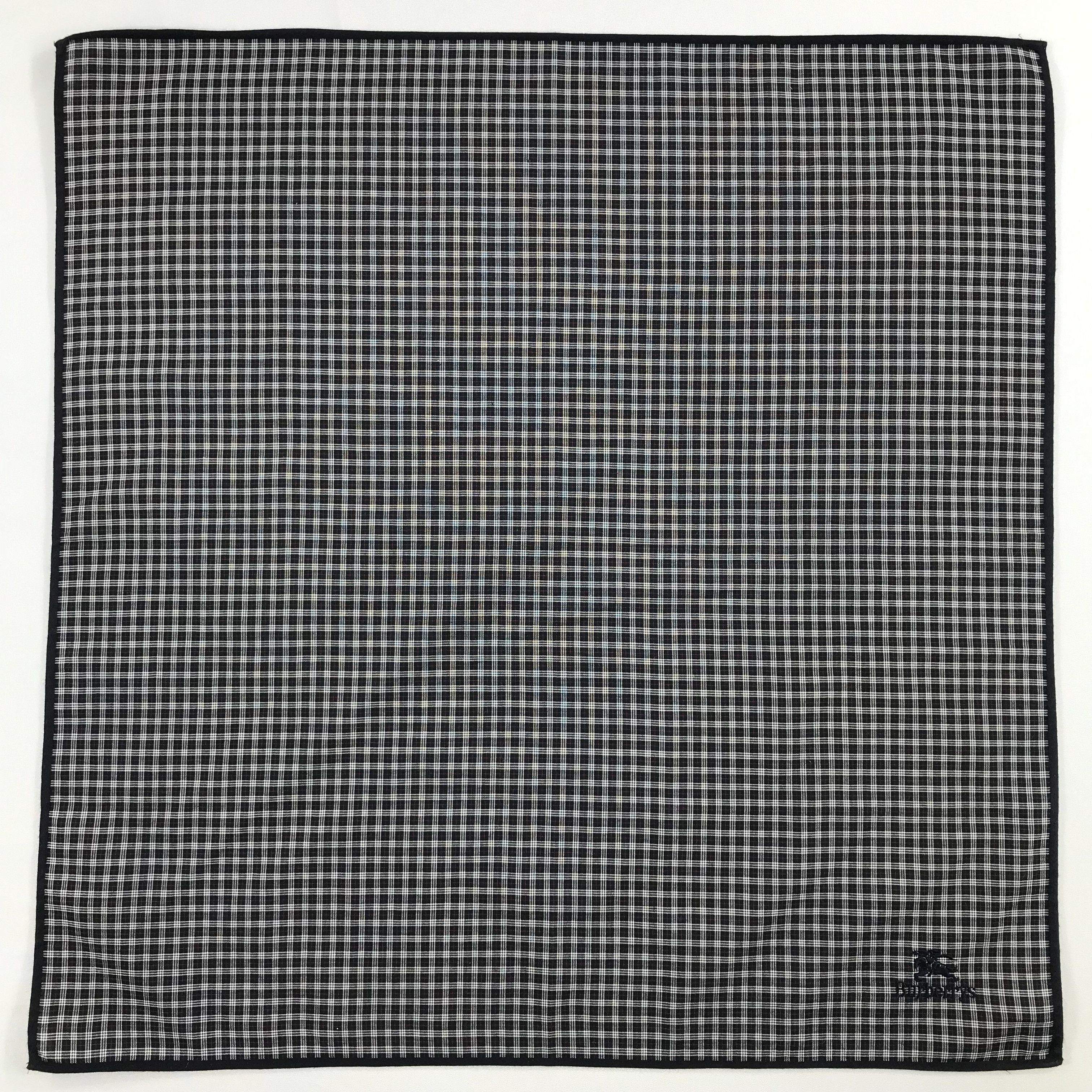 Burberry × Vintage Burberry Bandana / Handkerchief / Neckerchief - S2119 Size ONE SIZE - 1 Thumbnail