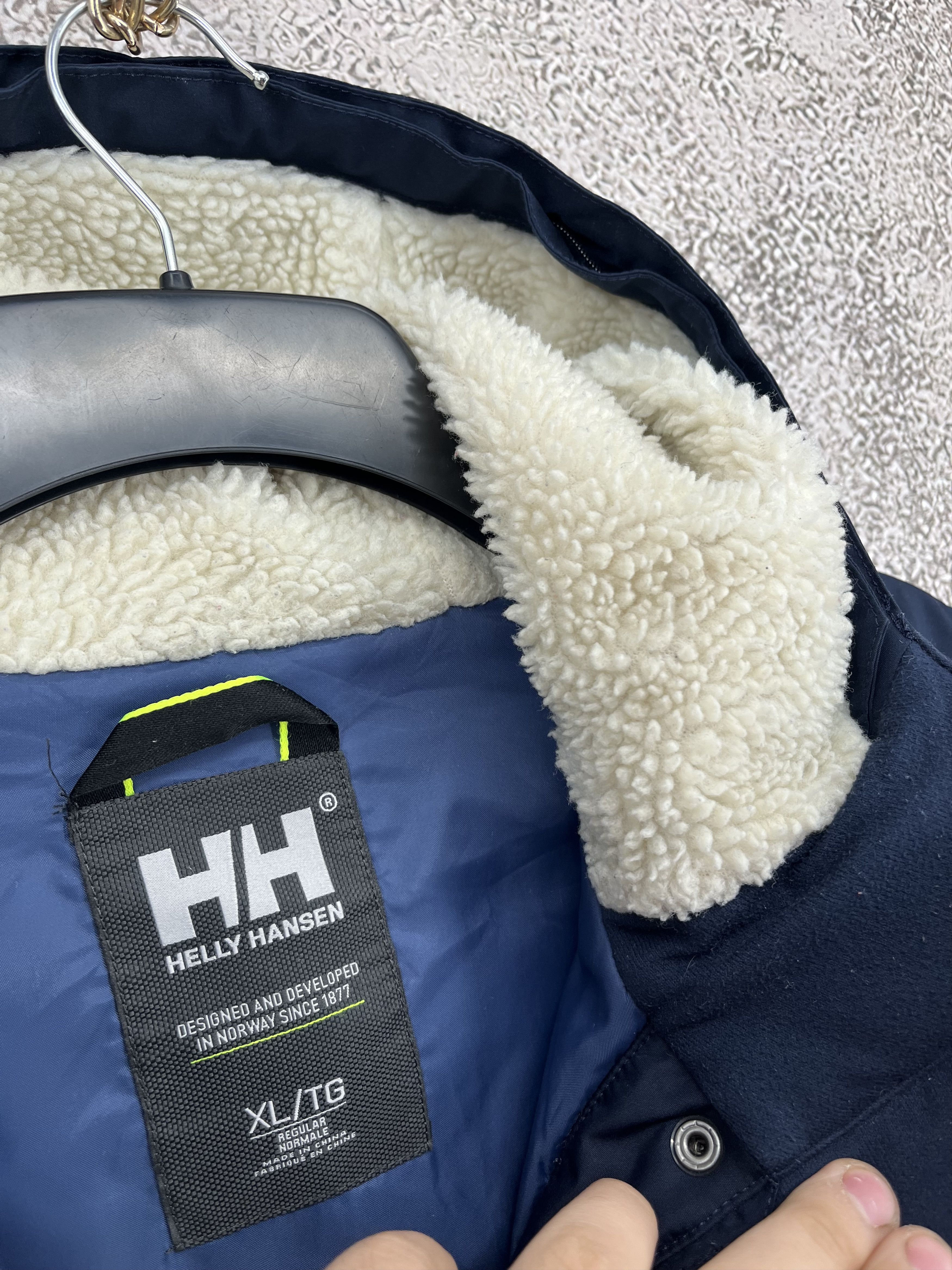 Helly Hansen Helly Hansen Men’s Blue Parka Waterproof Wind Chill Cold Size US XL / EU 56 / 4 - 9 Thumbnail