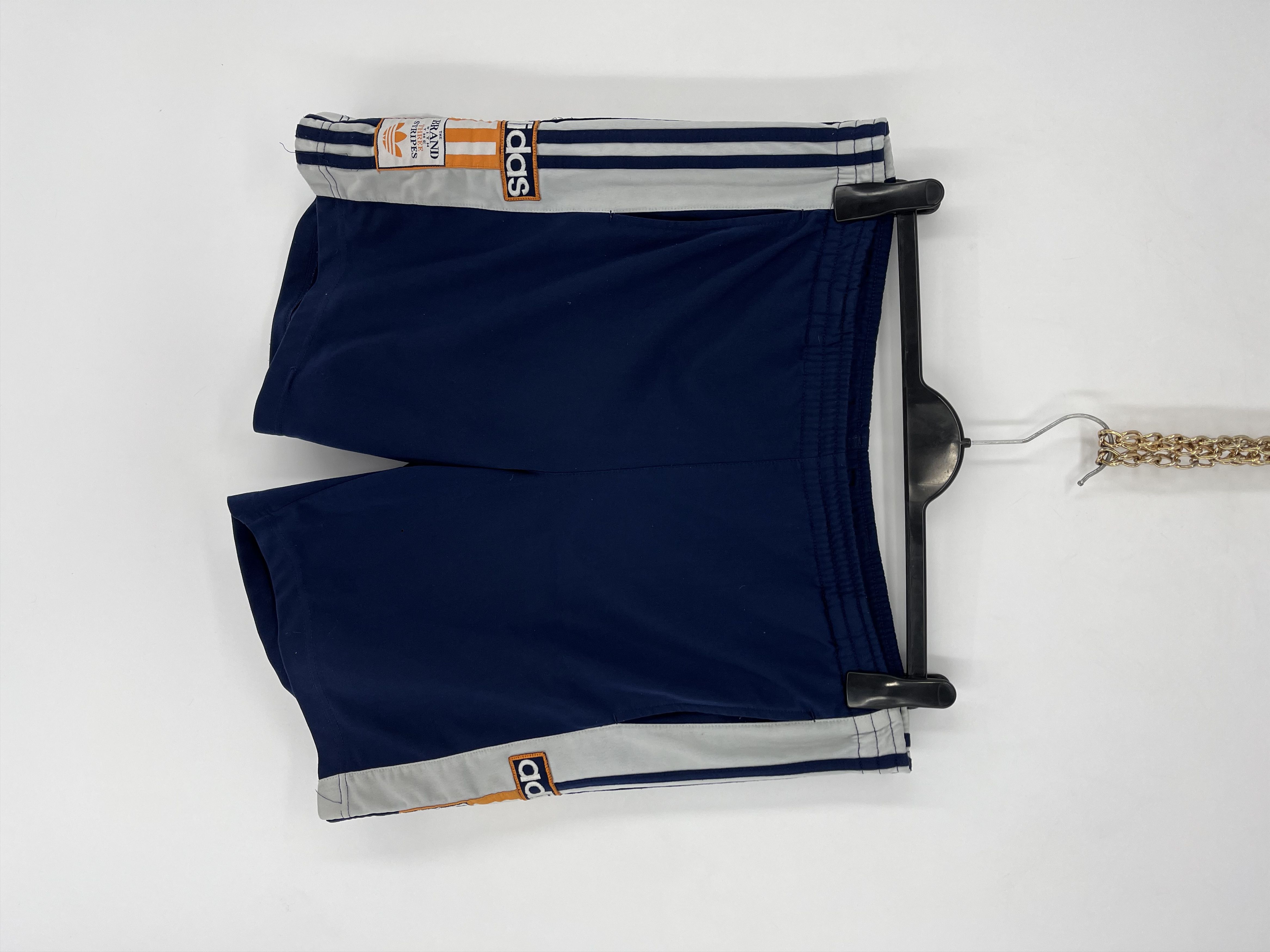 Other 90s Vintage Adidas Streetwear Mini Logo Shorts Travis Style Size US 36 / EU 52 - 1 Thumbnail