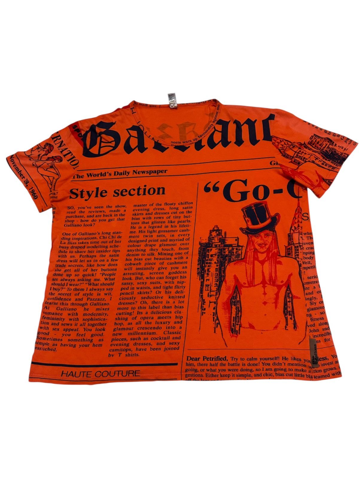 John Galliano John Galliano Newspaper Gazette Graphic Print T-Shirt Size US XL / EU 56 / 4 - 2 Thumbnail