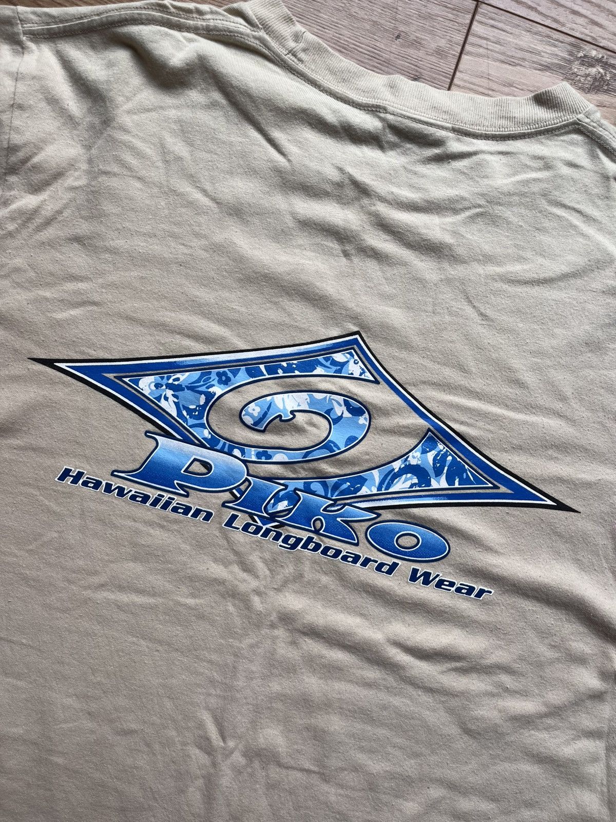 Japanese Brand 90’s PIKO HAWAIIAN LONGBOARD WEAR RARE BIG LOGO SURF TEE Y2K Size US M / EU 48-50 / 2 - 7 Thumbnail