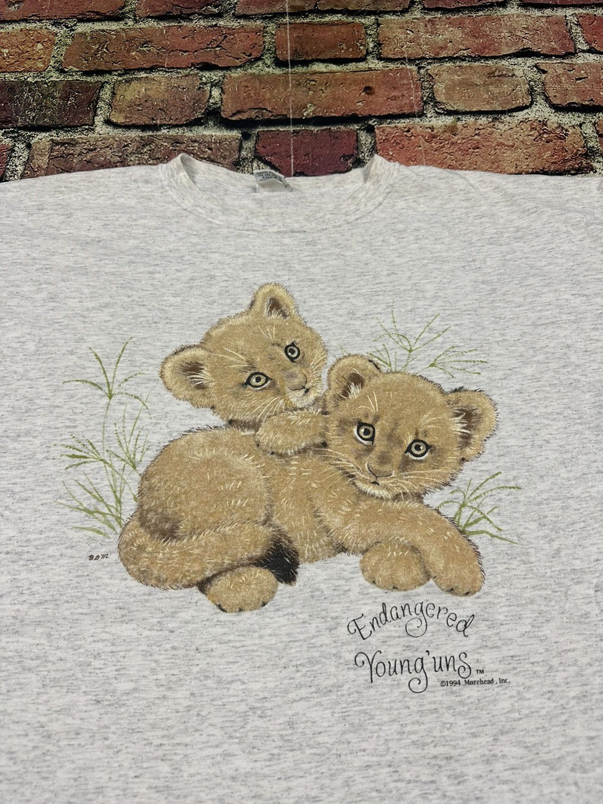 Vintage Vintage Endangered Young’uns Lion Cubs Nature Art Tee Animal Size US XL / EU 56 / 4 - 2 Thumbnail