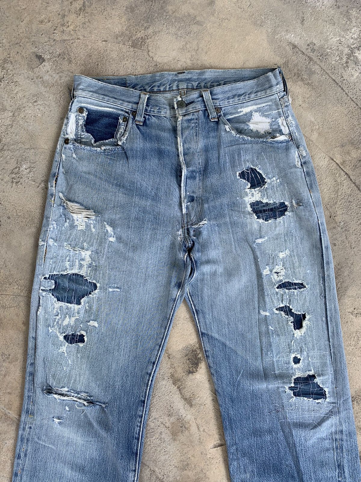 Levi's × Vintage Vintage Levis 501XX 555 Big E Selvedge Distressed Denim Size US 30 / EU 46 - 4 Thumbnail