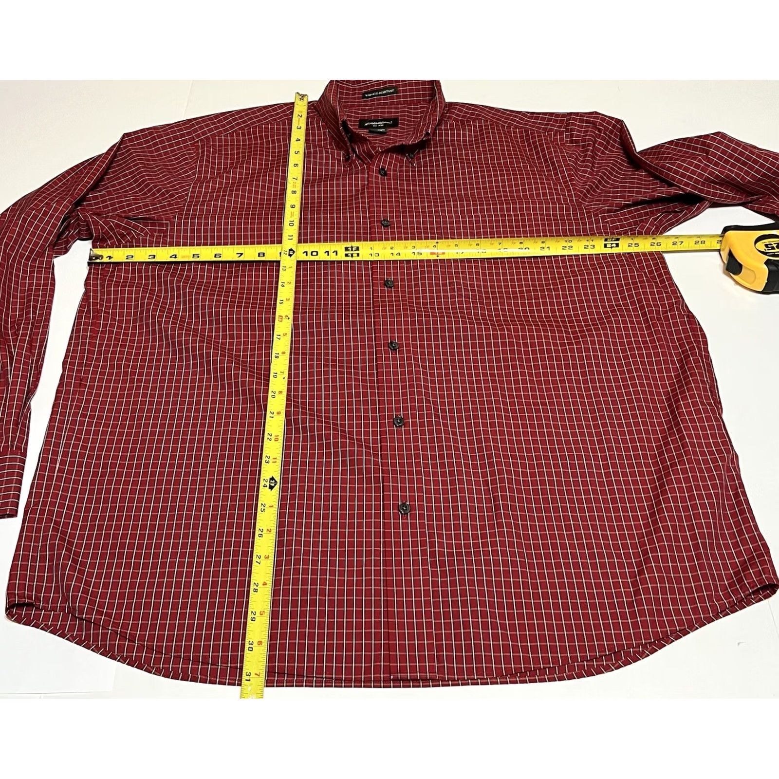Eddie Bauer Eddie Bauer Button-Down Shirt XL Red Check Mens Wrinkle Resistant Non-Iron Easy Care Pocketed Classic Cotton Twill Shirt Size US XL / EU 56 / 4 - 4 Thumbnail