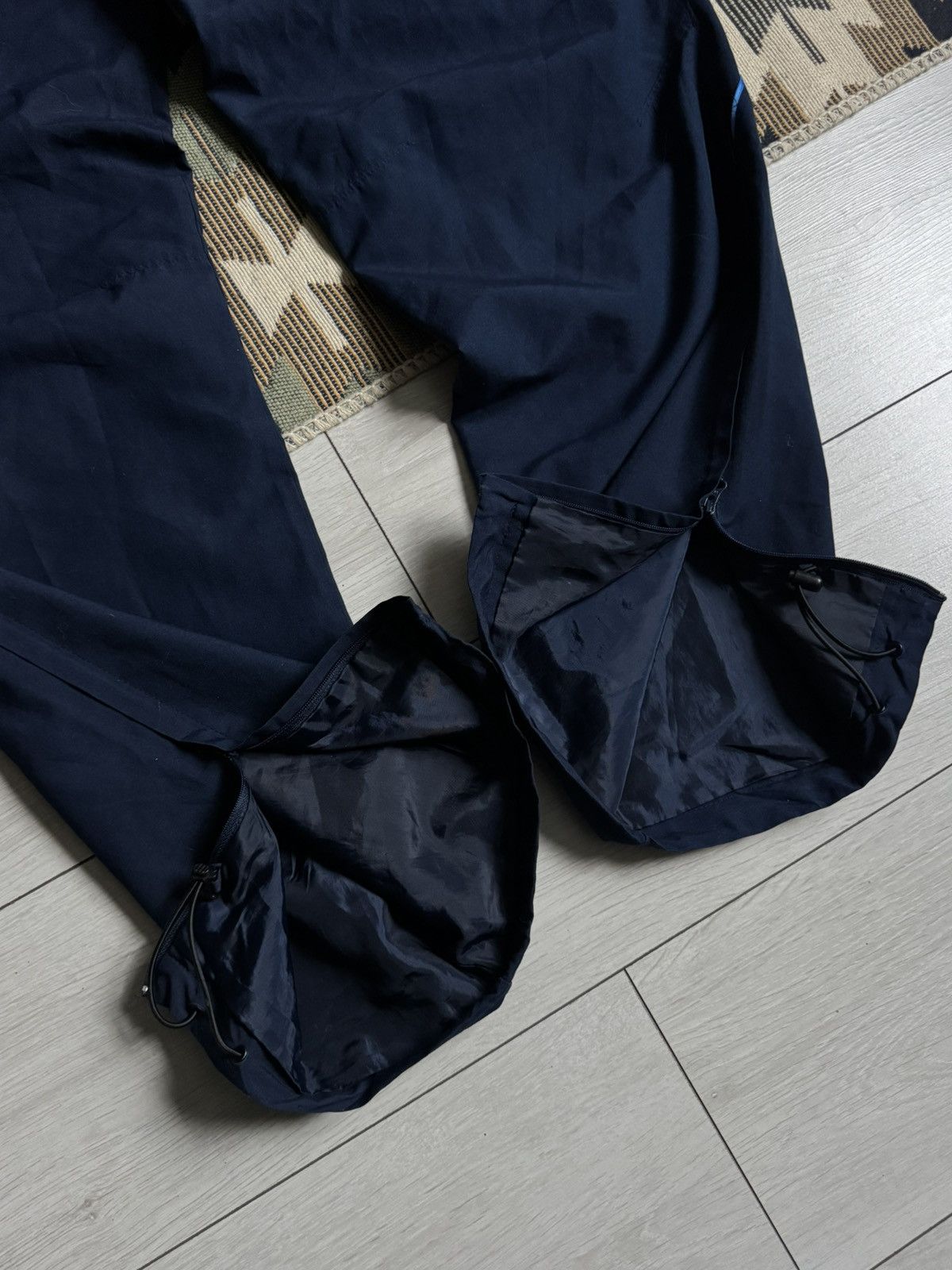 Adidas Vintage Adidas Nylon Y2K 3Stripes Baggy Pants Size US 34 / EU 50 - 9 Thumbnail