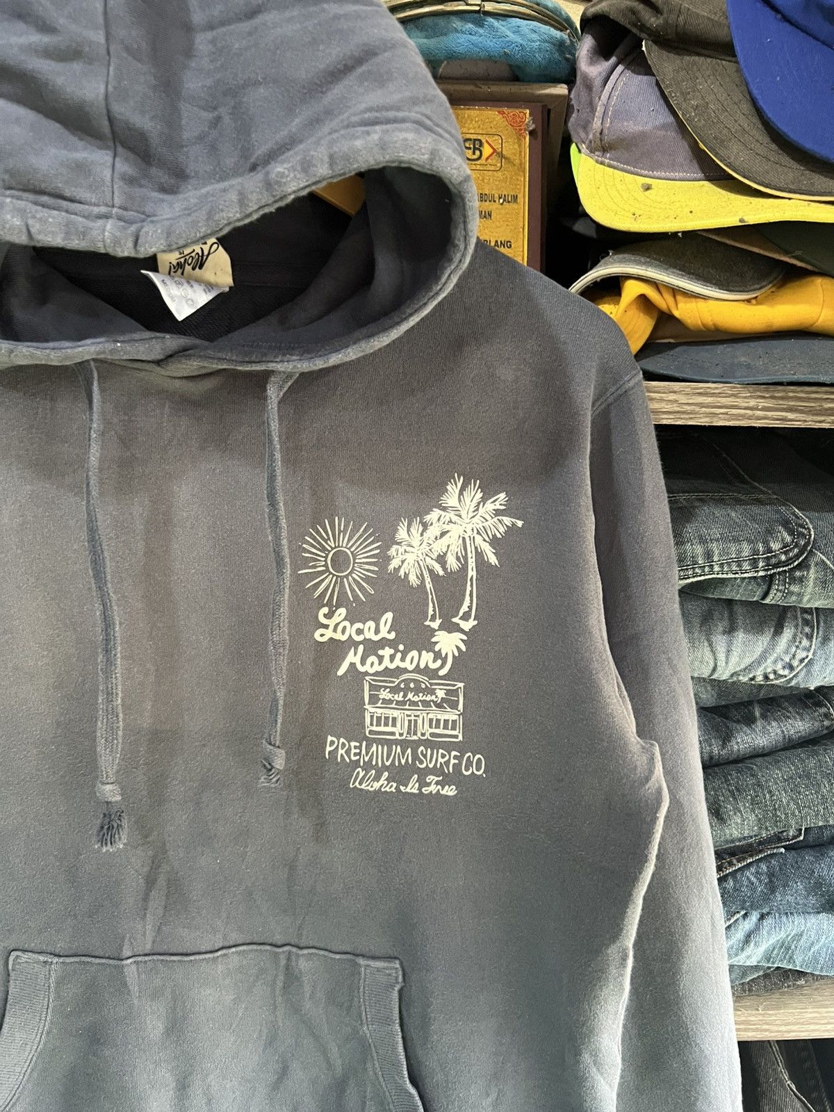 Japanese Brand 🔥Local Motion Hawaii Pullover Hoodie Size US S / EU 44-46 / 1 - 6 Thumbnail