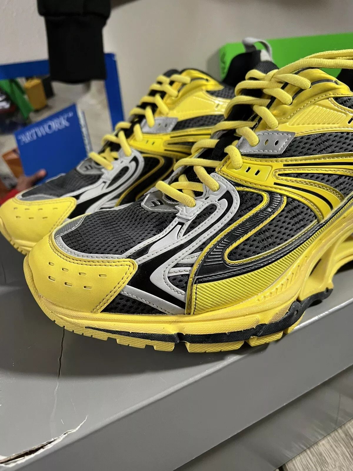 Balenciaga Balenciaga X Pander Yellow Sneakers Size 44 Size US 11 / EU 44 - 7 Thumbnail