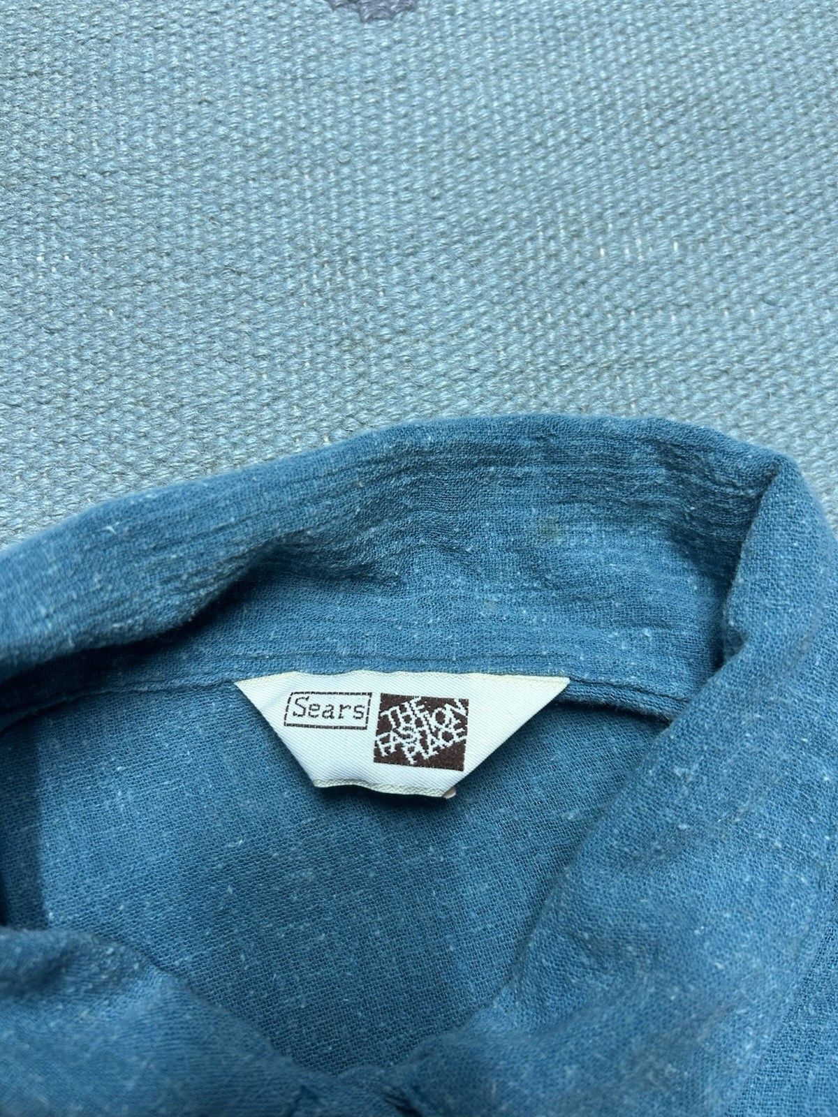 Vintage Vintage 70s pullover shirt textured 1/2 button women’s 42 XL Size XL / US 12-14 / IT 48-50 - 5 Thumbnail