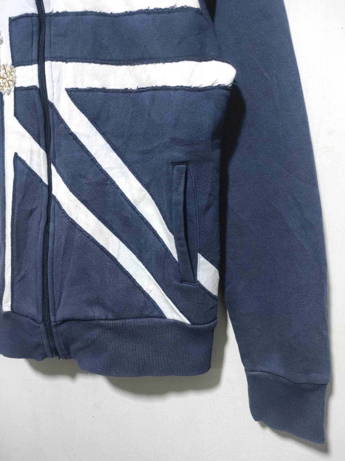 Disney Disney UK flag Sun Faded zip fur hoodie Size S / US 4 / IT 40 - 5 Thumbnail