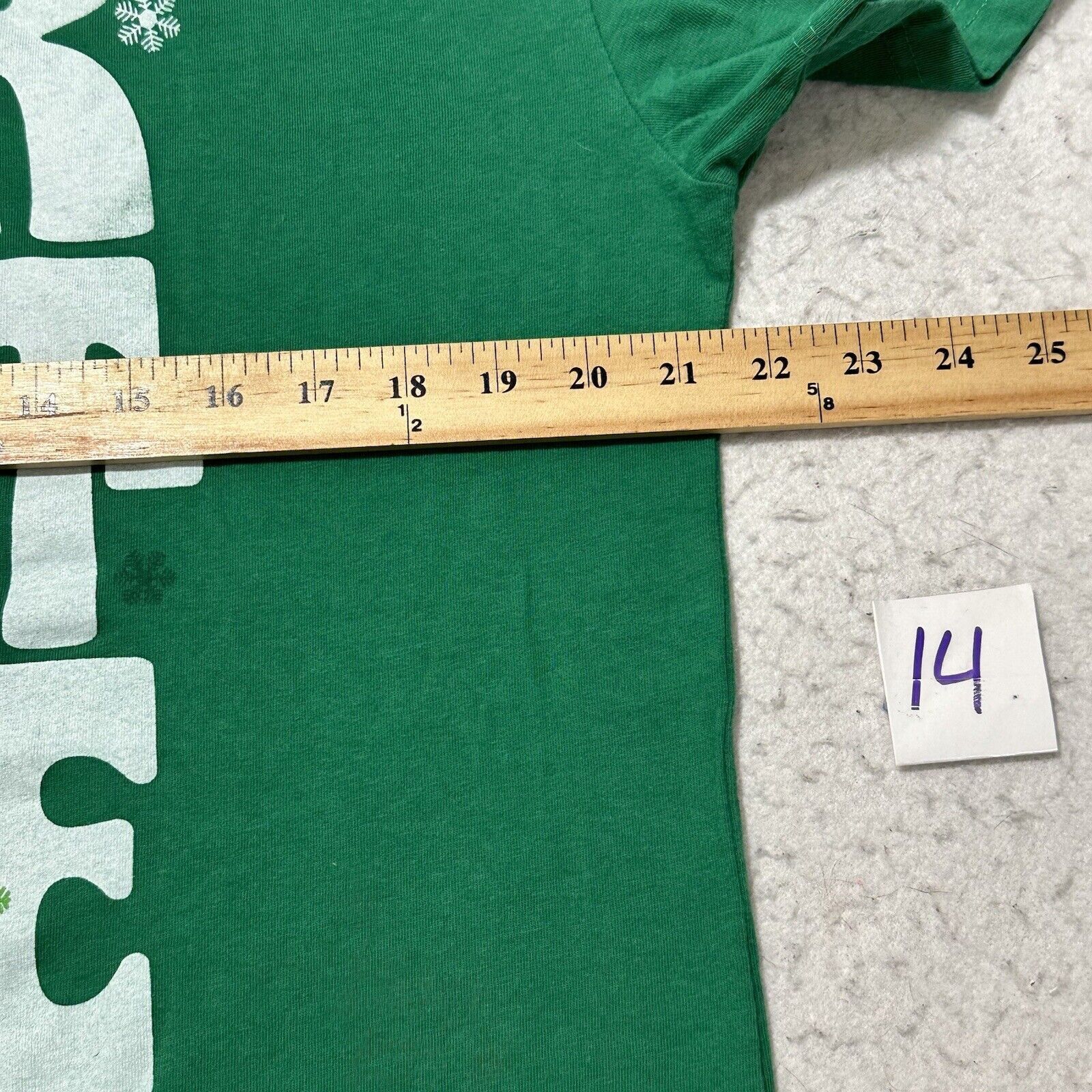 Other A Christmas Story XL Pink Nightmare Green Graphic T Shirt Size US XL / EU 56 / 4 - 7 Thumbnail