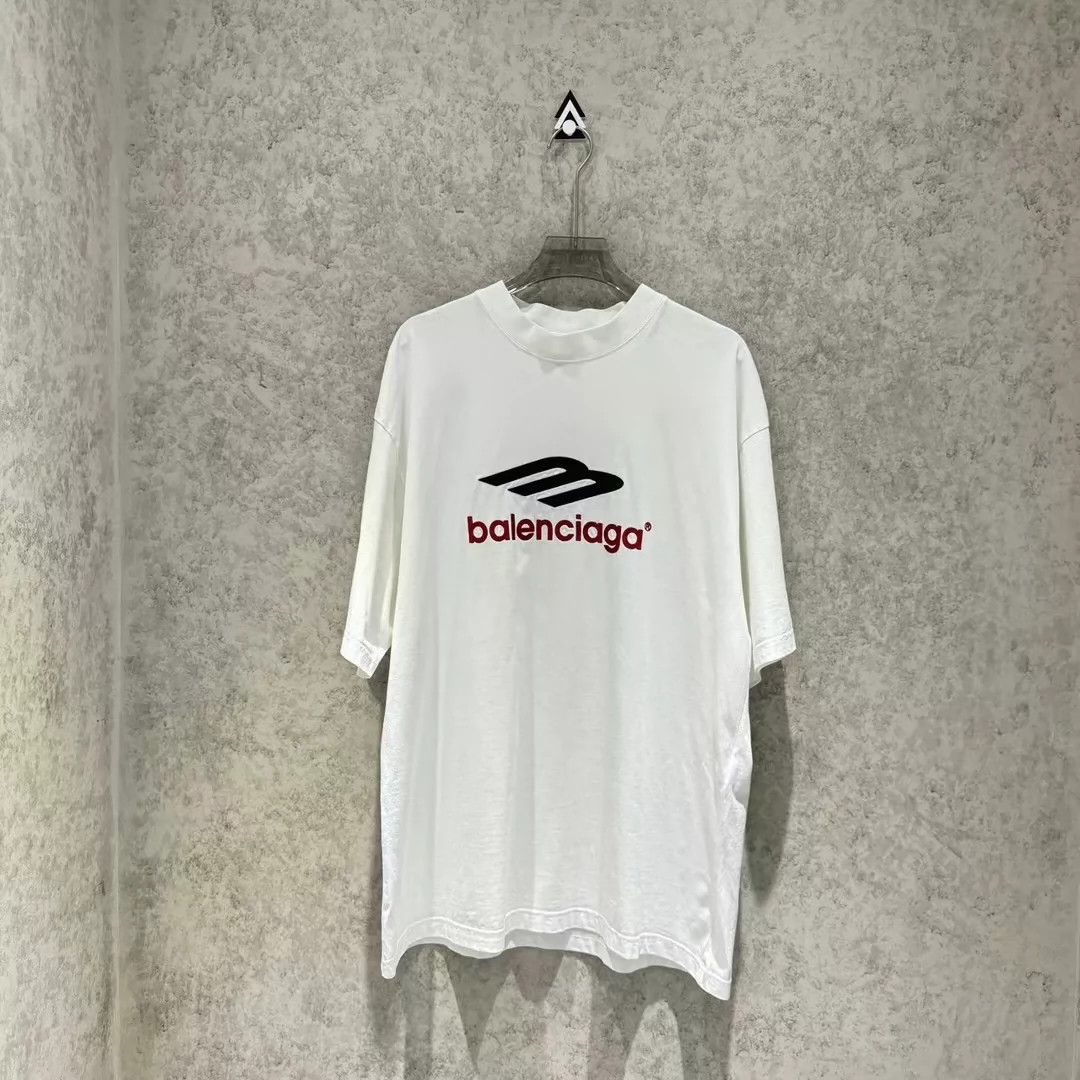 Balenciaga Balenciaga White 3b Embroidered Bright Thread Short Sleeve Size US L / EU 52-54 / 3 - 1 Thumbnail