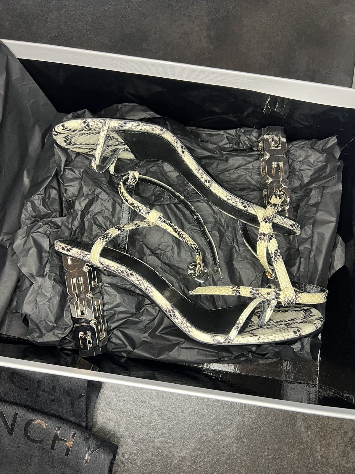 Givenchy Givenchy G Cube Sandals – PythonEffect – EU 38 /US 7.5 /UK 5 Size US 7.5 / IT 37.5 - 7 Thumbnail