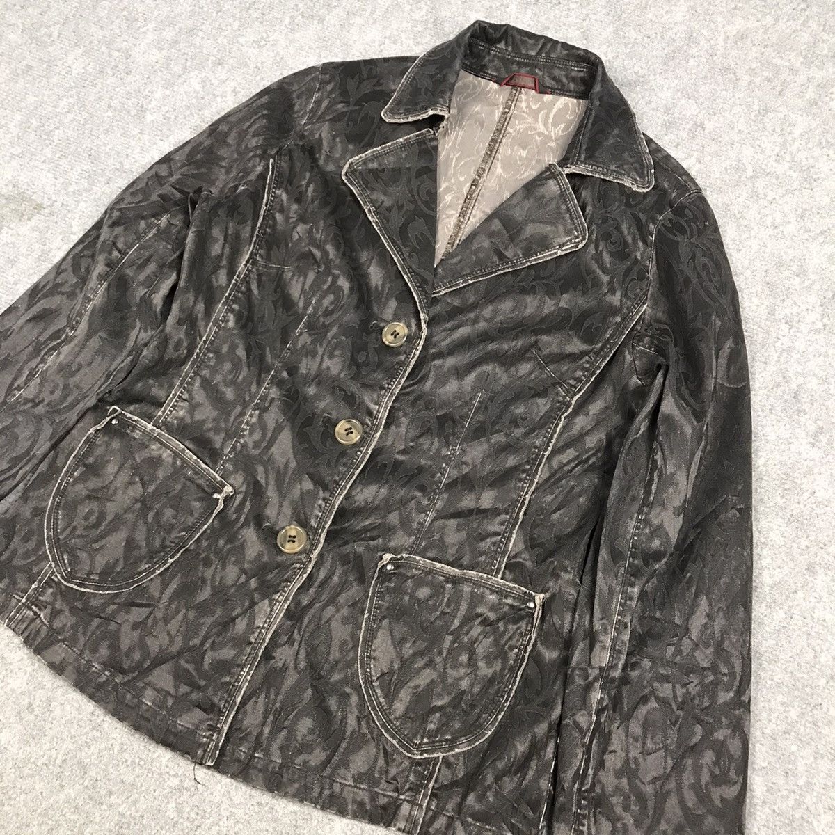 Japanese Brand × Vintage BLACK FLOWER DESIGN JACKET PUNK STYLE Size US XS / EU 42 / 0 - 3 Thumbnail