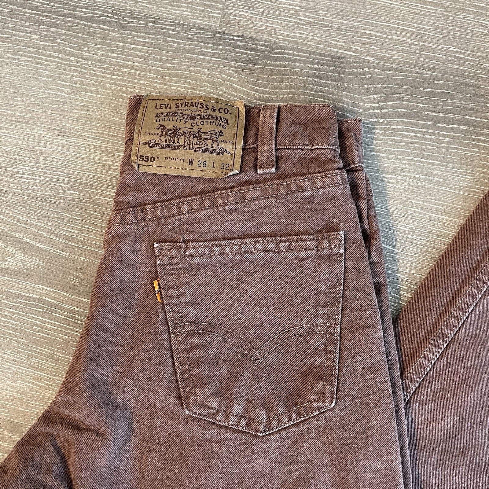 Levi's Vtg Levis 550 Jeans Mens 26x31.5 Brown Relaxed Tapered 90s Size US 26 / EU 42 - 4 Thumbnail