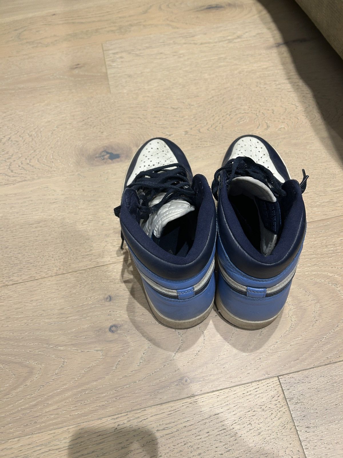 Jordan Brand Jordan 1 obsidian Size US 8.5 / EU 41-42 - 2 Thumbnail