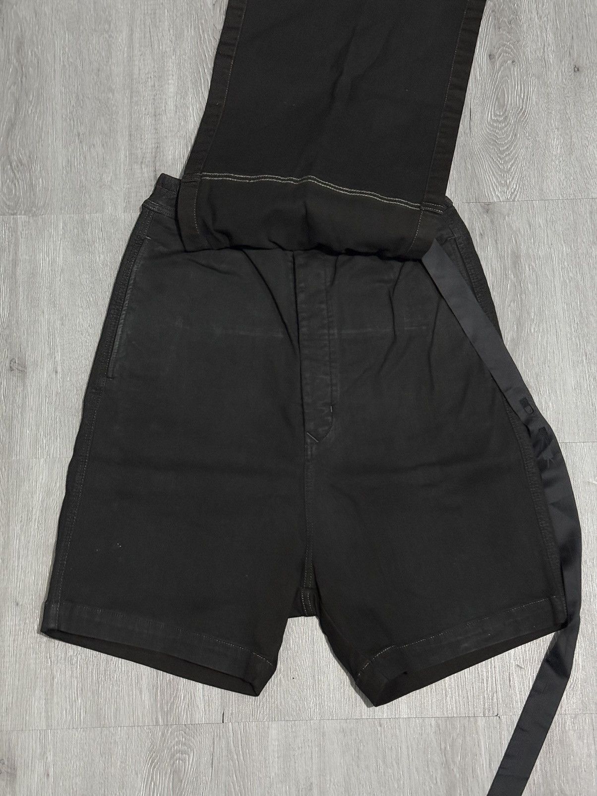 Rick Owens × Rick Owens Drkshdw Rick Owens Dark Wax Face Grimace Shorts Size US 28 / EU 44 - 4 Thumbnail