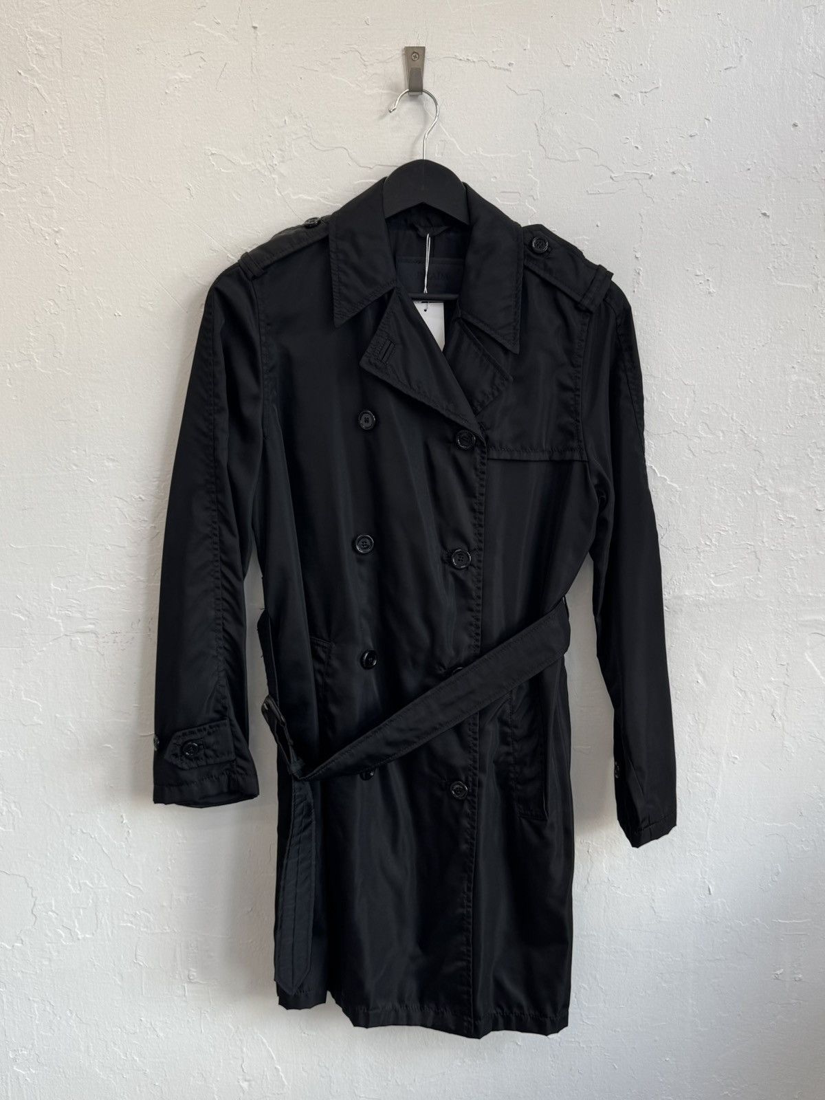 NYLON DOUBLE BREASTED JACKET