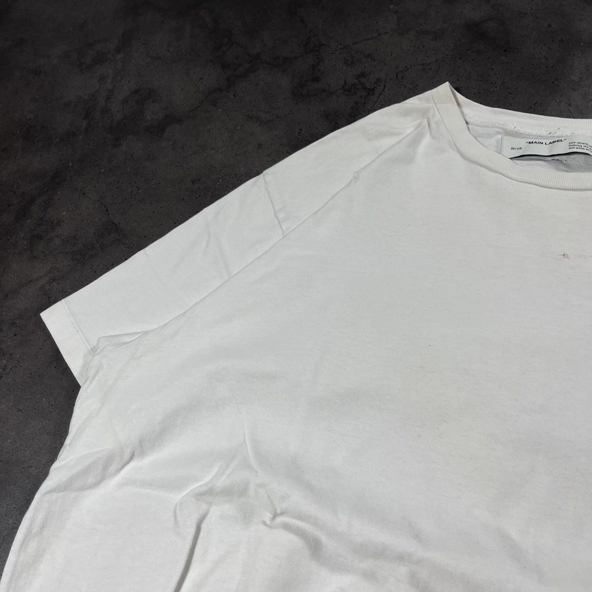 Off-White Virgil Abloh Era Off White Vintage Acrylic Arrows Tee Tshirt Size US XL / EU 56 / 4 - 12 Thumbnail