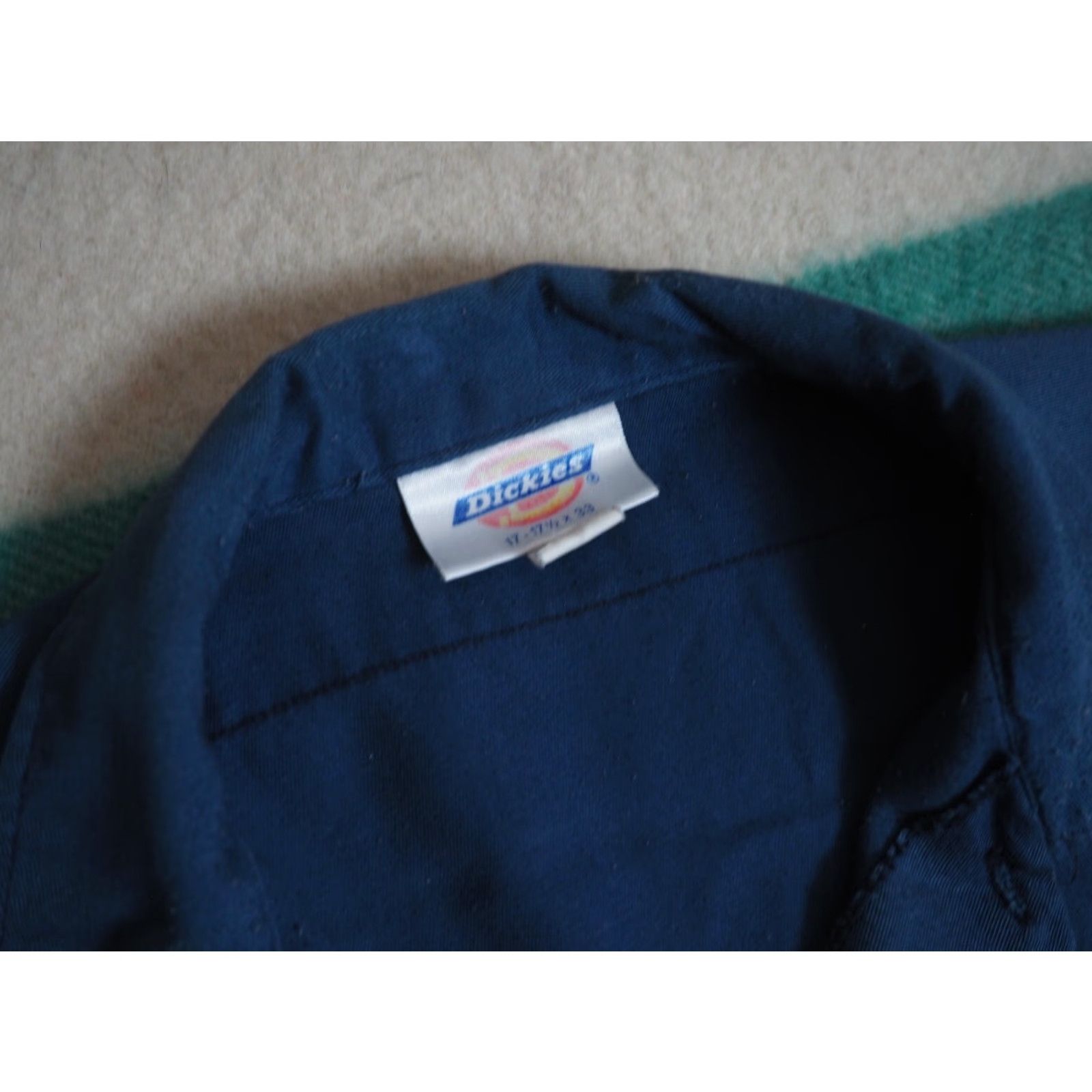 Dickies VINTAGE Dickies Dark Blue Distress Grunge L/S Pocket Shirt XL 1980s USA Button-Front Mens/Unisex Shirt Size US XL / EU 56 / 4 - 4 Thumbnail