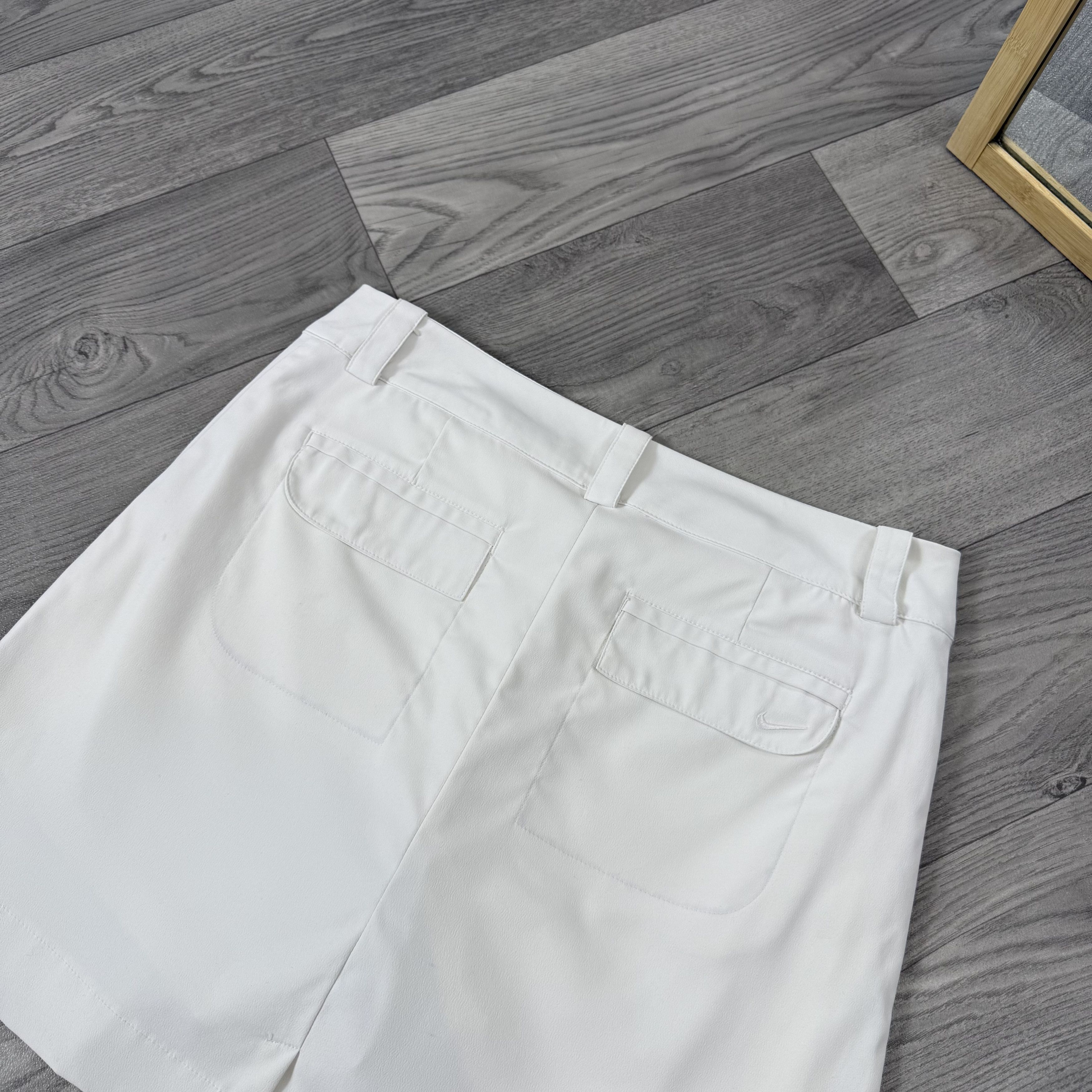 Nike Vintage Nike 90s White Tennis Golf Old Money Midi Skirt Size 28" / US 6 / IT 42 - 12 Thumbnail