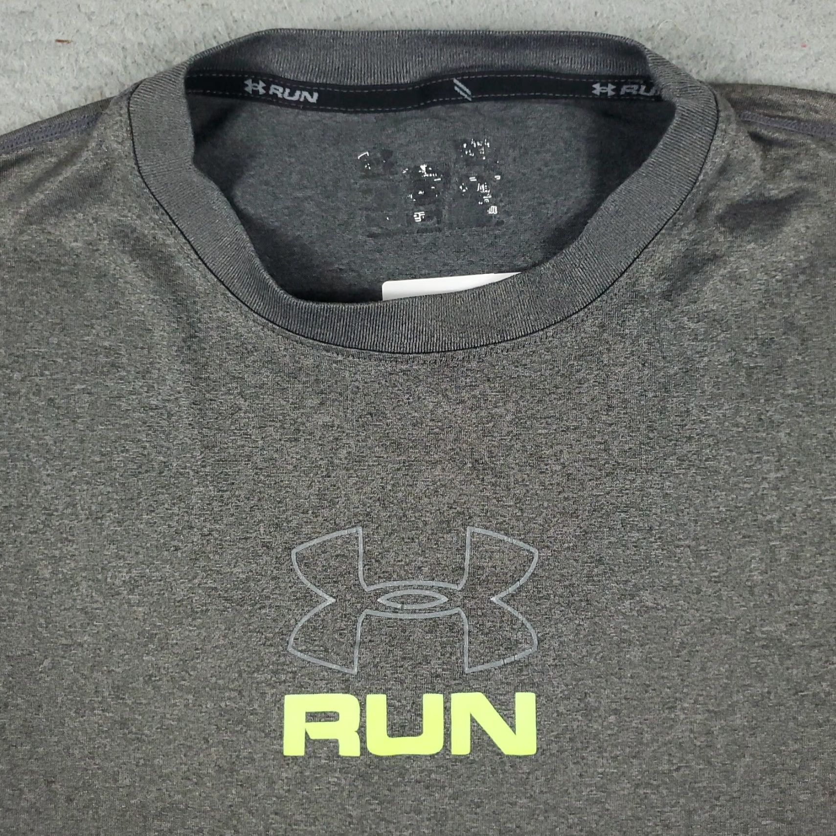Under Armour Under Armour Run T Shirt Mens Large Gray Heatgear Active Workout Adult Size US L / EU 52-54 / 3 - 2 Thumbnail