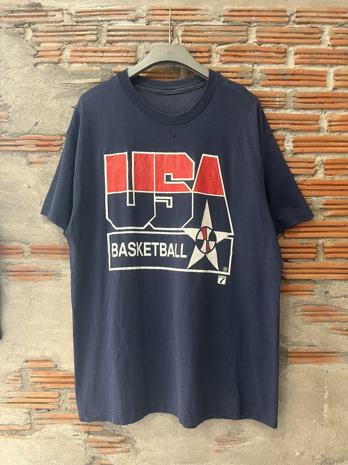 USA Olympics Vintage USA Basketball Team LOGO7 90’s Tshirt Size US XL / EU 56 / 4 - 2 Thumbnail