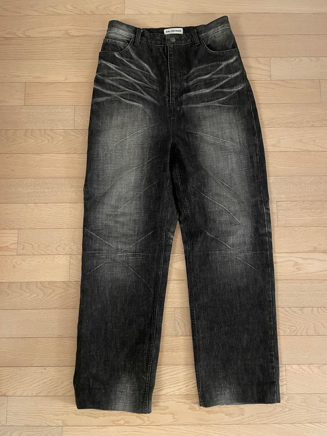 Balenciaga Balenciaga Distressed denim jeans Size US 30 / EU 46 - 1 Thumbnail