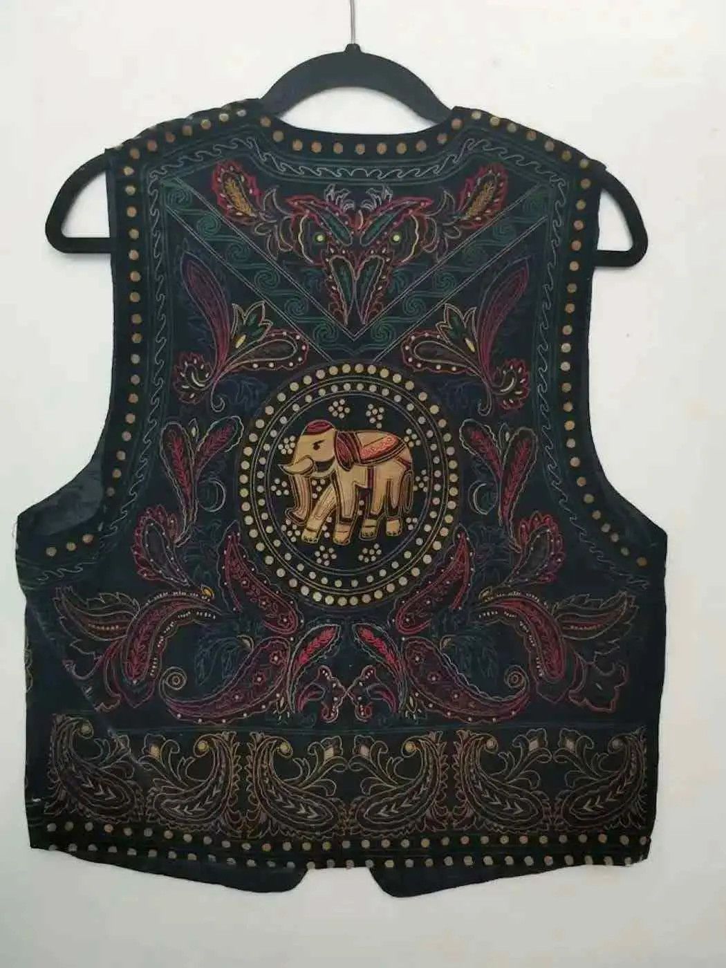 Vintage Vintage Rolens Elephants Design Full Print Vest Size US M / EU 48-50 / 2 - 7 Thumbnail