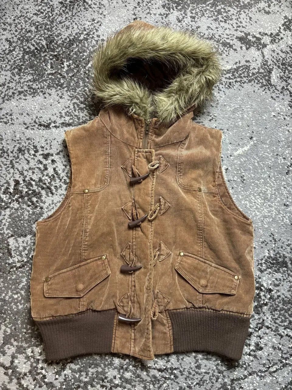 If Six Was Nine × Vintage Vintage Y2K Fuzzy Fur Hood Velvet Alaska Avantgarde Vests Size US M / EU 48-50 / 2 - 1 Thumbnail