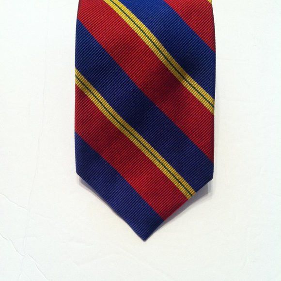 Jos. A. Bank JOS.A.BANK MEN'S NEW RED 100%SILK TIE WIDTH: 3 3/4" Size ONE SIZE - 1 Thumbnail