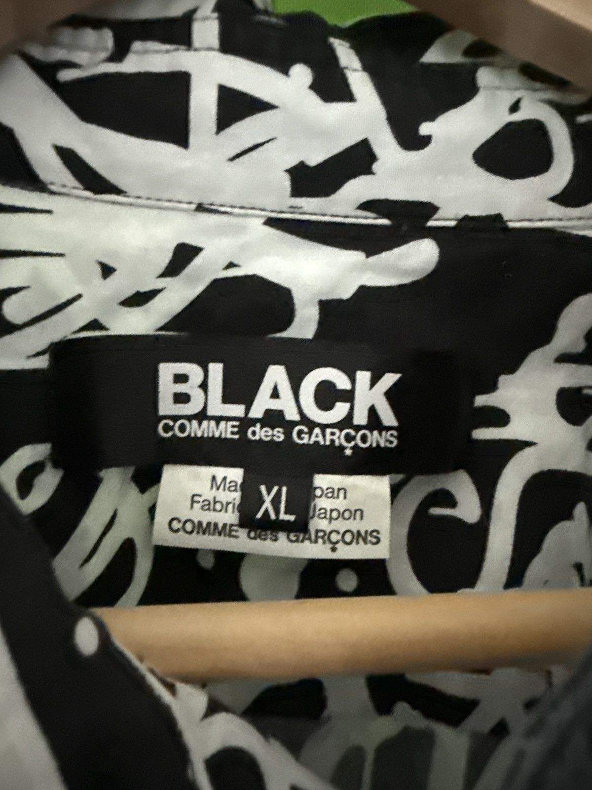 Comme des Garcons Black BLACK Comme des Garçons Graffiti Print Shirt Size US XL / EU 56 / 4 - 3 Thumbnail