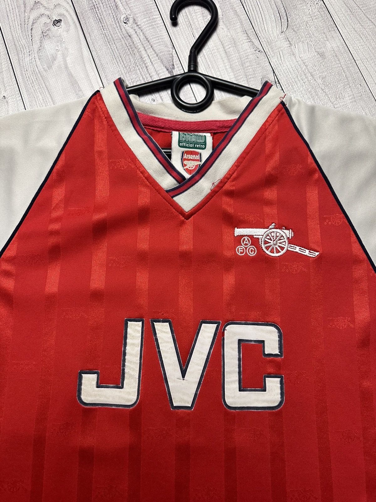 Vintage Vintage Arsenal soccer jersey size M rare JVC Size US M / EU 48-50 / 2 - 3 Thumbnail