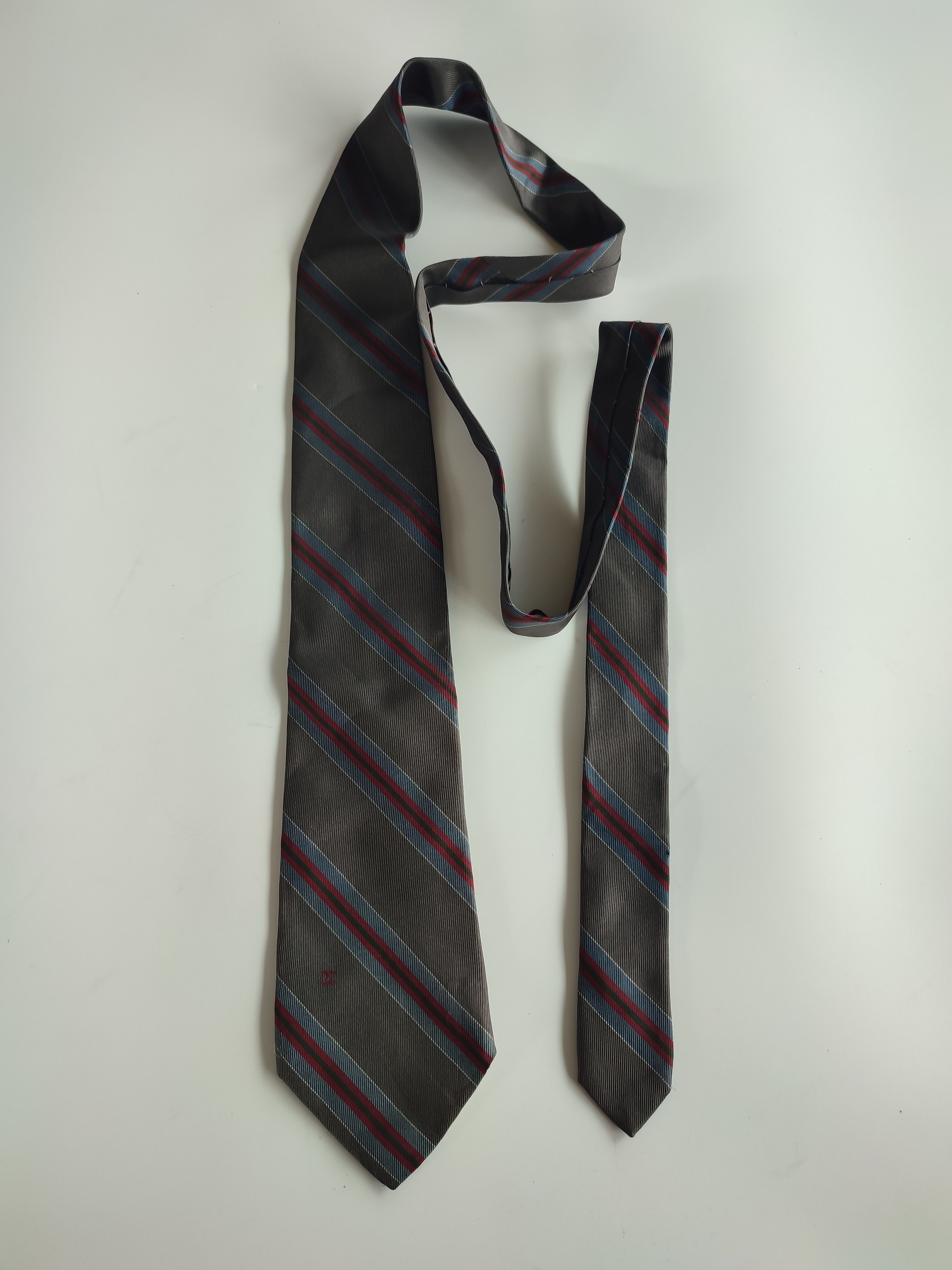 Chanel Authentic chanel vtg necktie Size ONE SIZE - 1 Thumbnail