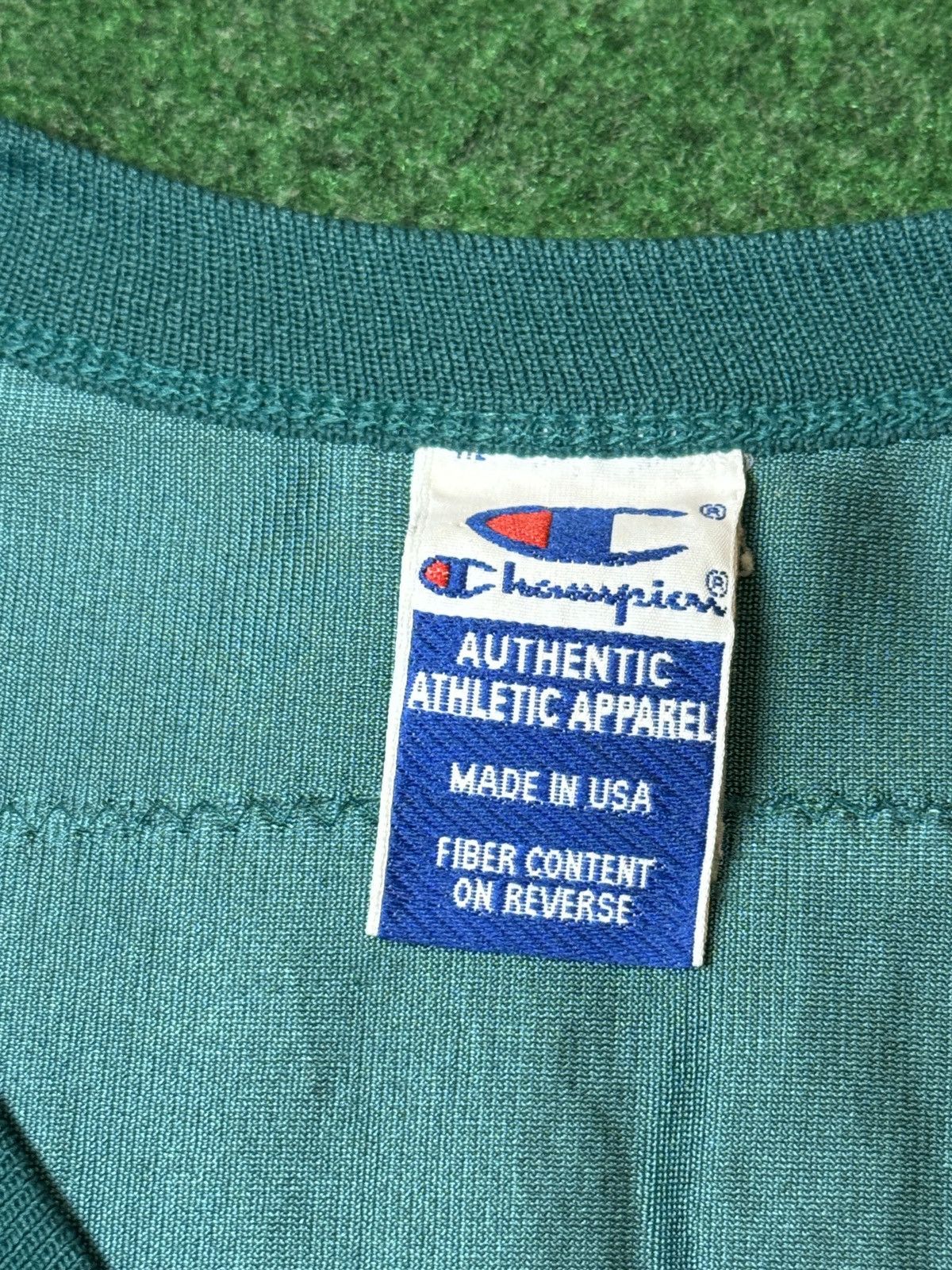 Champion × NFL × Vintage Vintage 90s Philadelphia Eagles NFL Champion XL Jones Jersey Size US XL / EU 56 / 4 - 4 Thumbnail