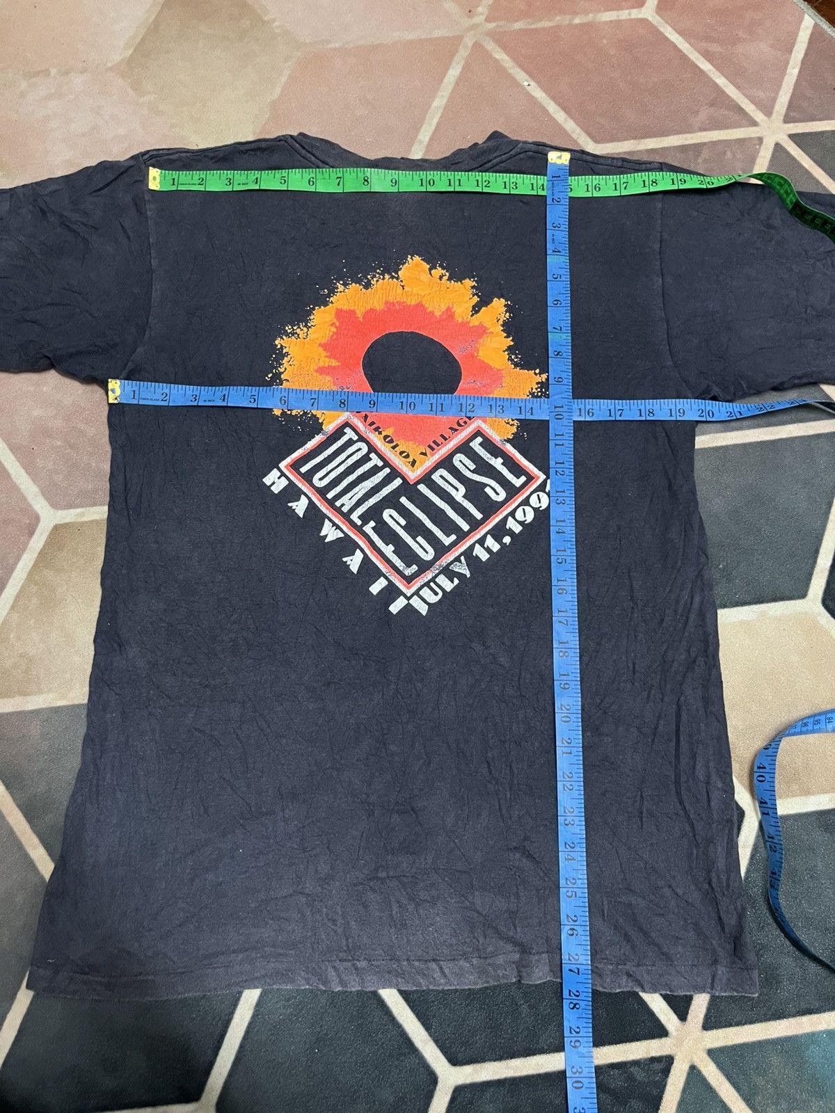 Vintage 💥True Vintage 1991 Total Eclipse Hawaii Tourists Tee Size US L / EU 52-54 / 3 - 9 Thumbnail