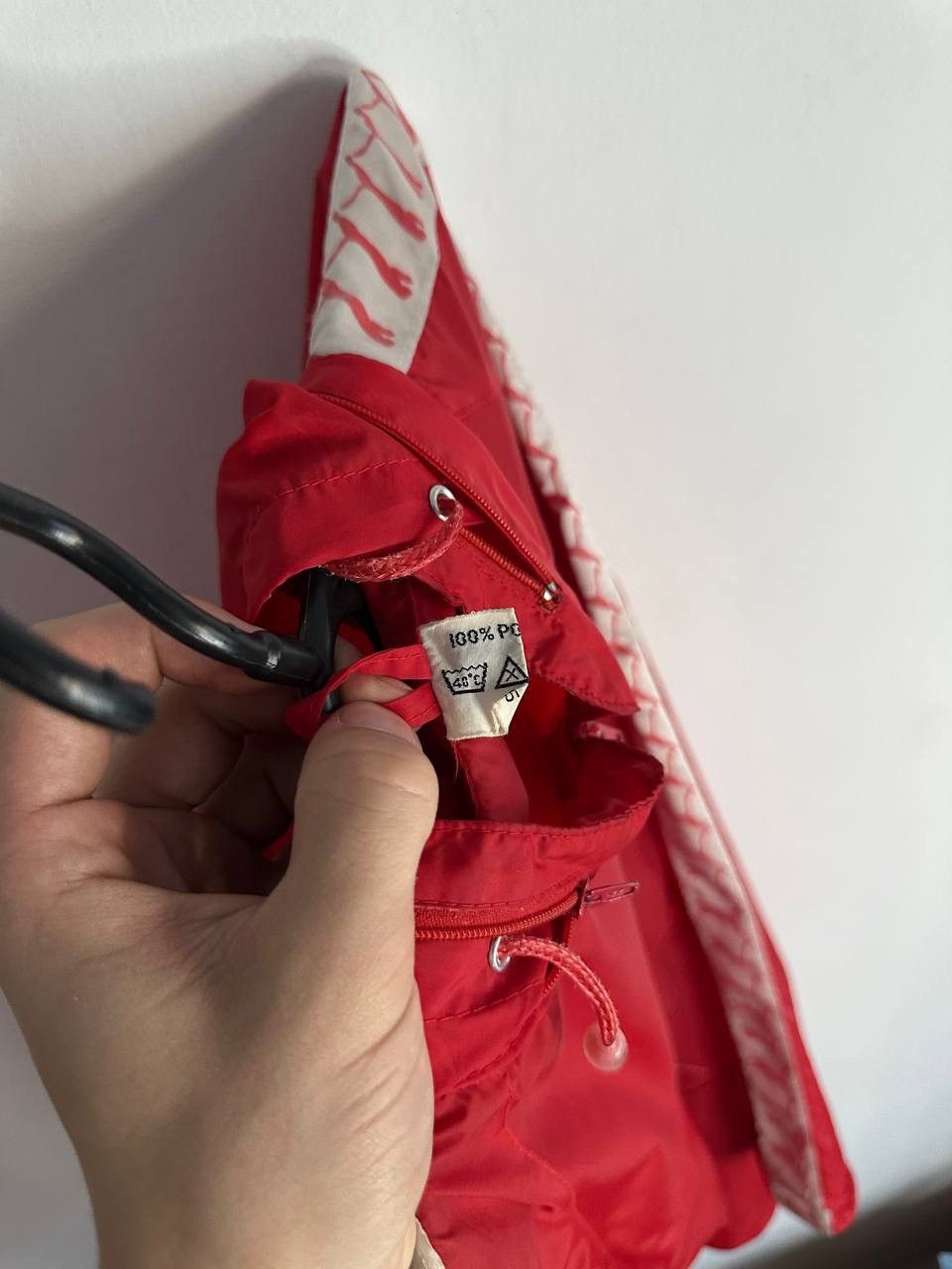 Puma Vintage Puma red windbreaker jacket with logo tape sleeves Size US L / EU 52-54 / 3 - 5 Thumbnail