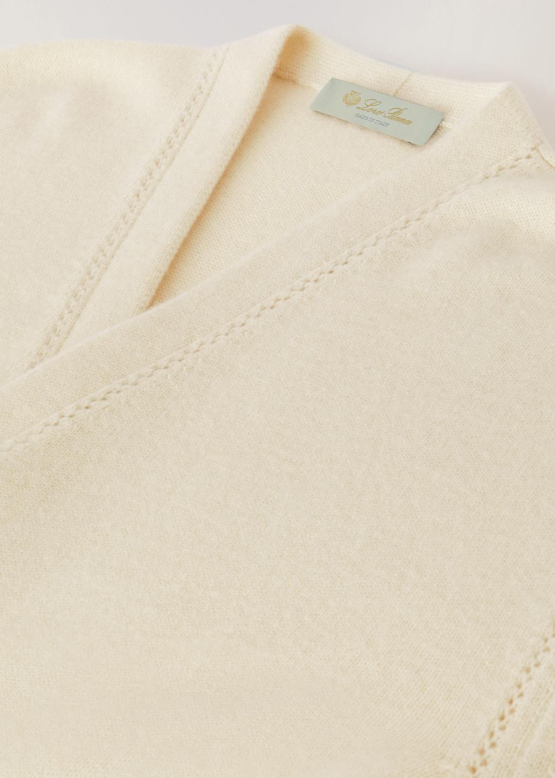 Loro Piana o1srvl11e1024 Cocooning Cashmere Cardigan in Cream Size XS / US 0-2 / IT 36-38 - 5 Thumbnail
