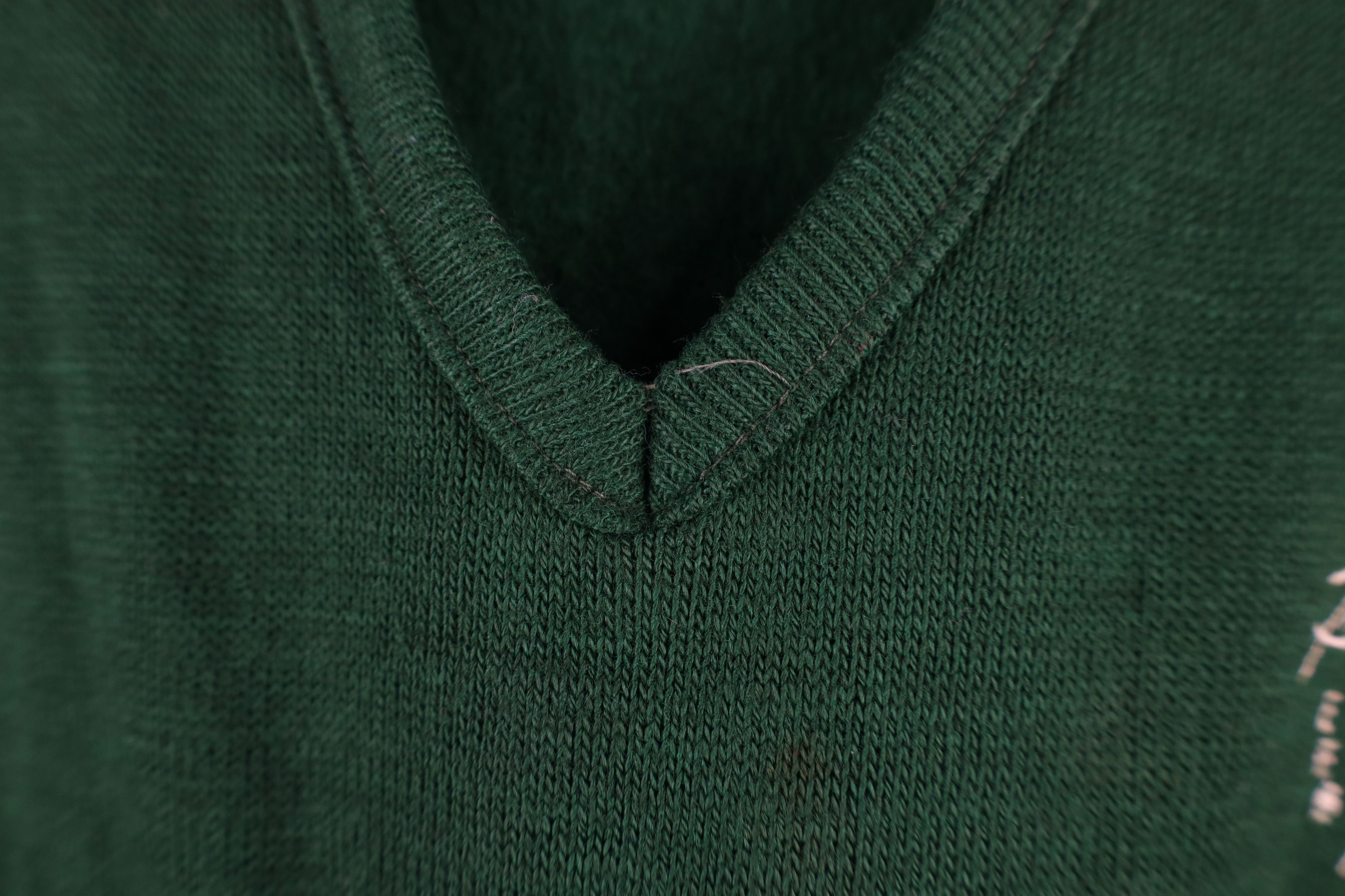 Vintage Vintage 70s Streetwear Horse Mustang V-Neck Sweater USA Size M / US 6-8 / IT 42-44 - 5 Thumbnail