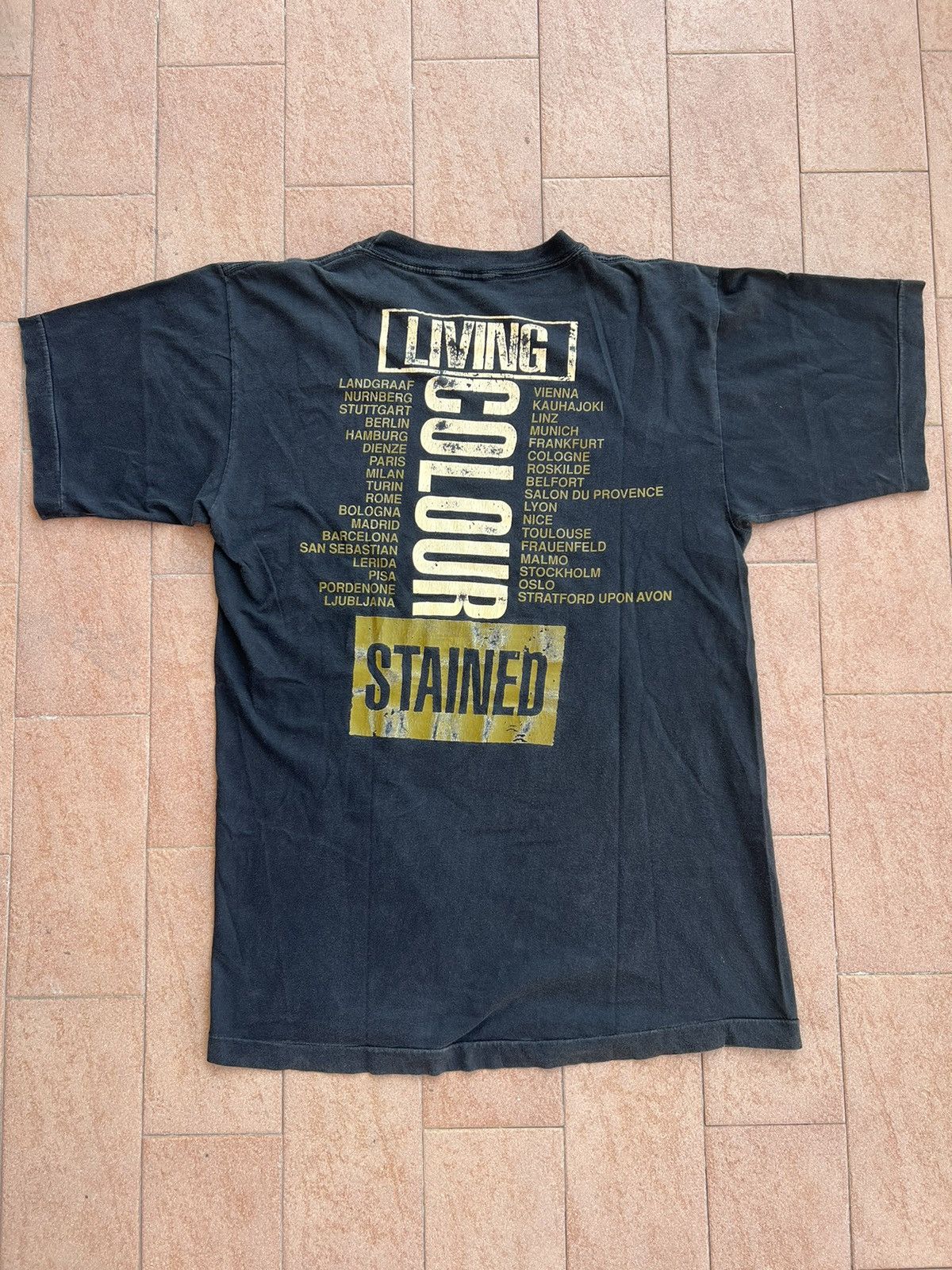 Band Tees × Vintage VINTAGE 1990s STAINED LIVING COLOUR TOUR TEE Size US M / EU 48-50 / 2 - 3 Thumbnail
