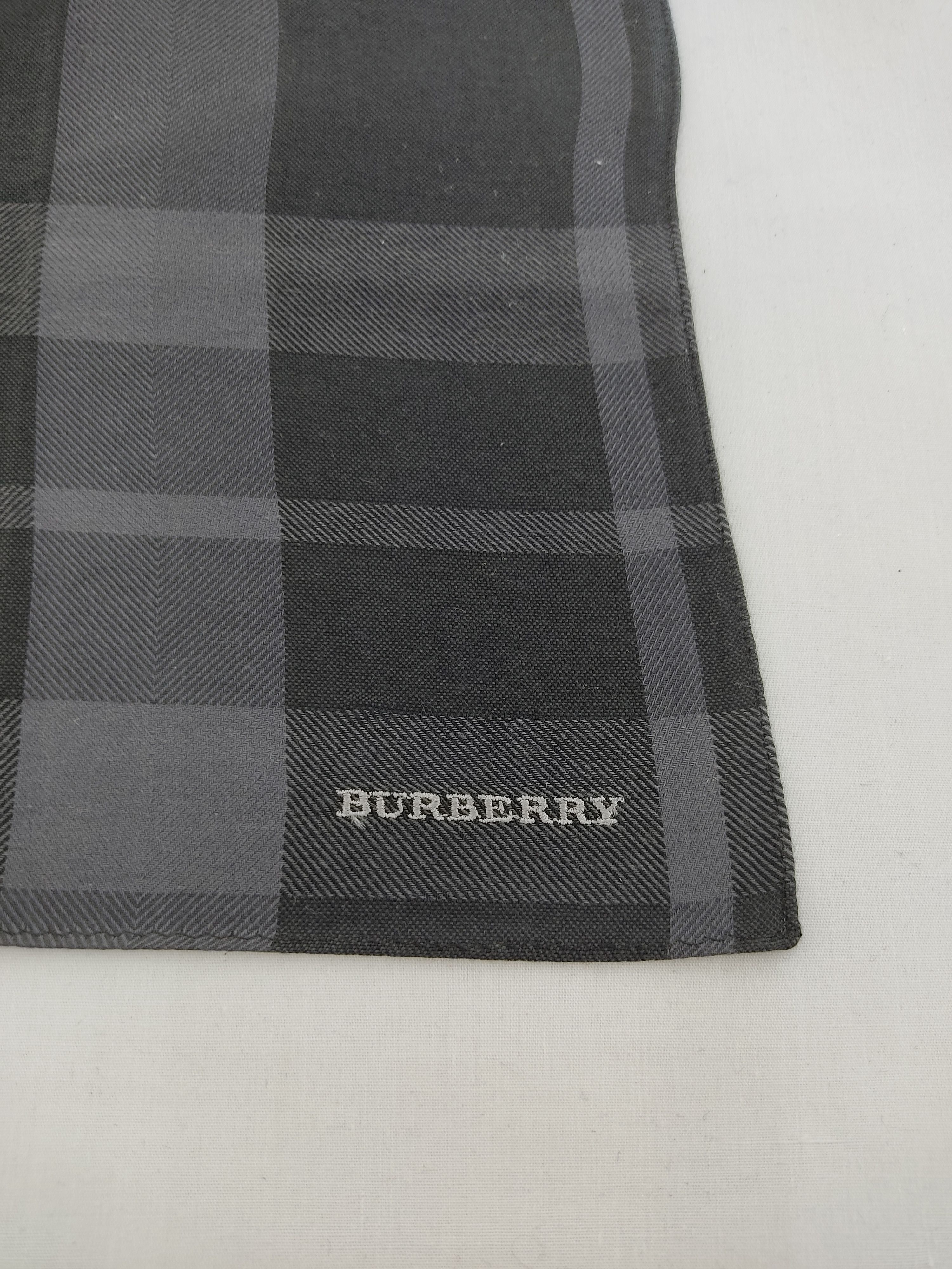 Burberry × Vintage Burberry Handkerchief / Neckwear / Bandana Size ONE SIZE - 4 Thumbnail
