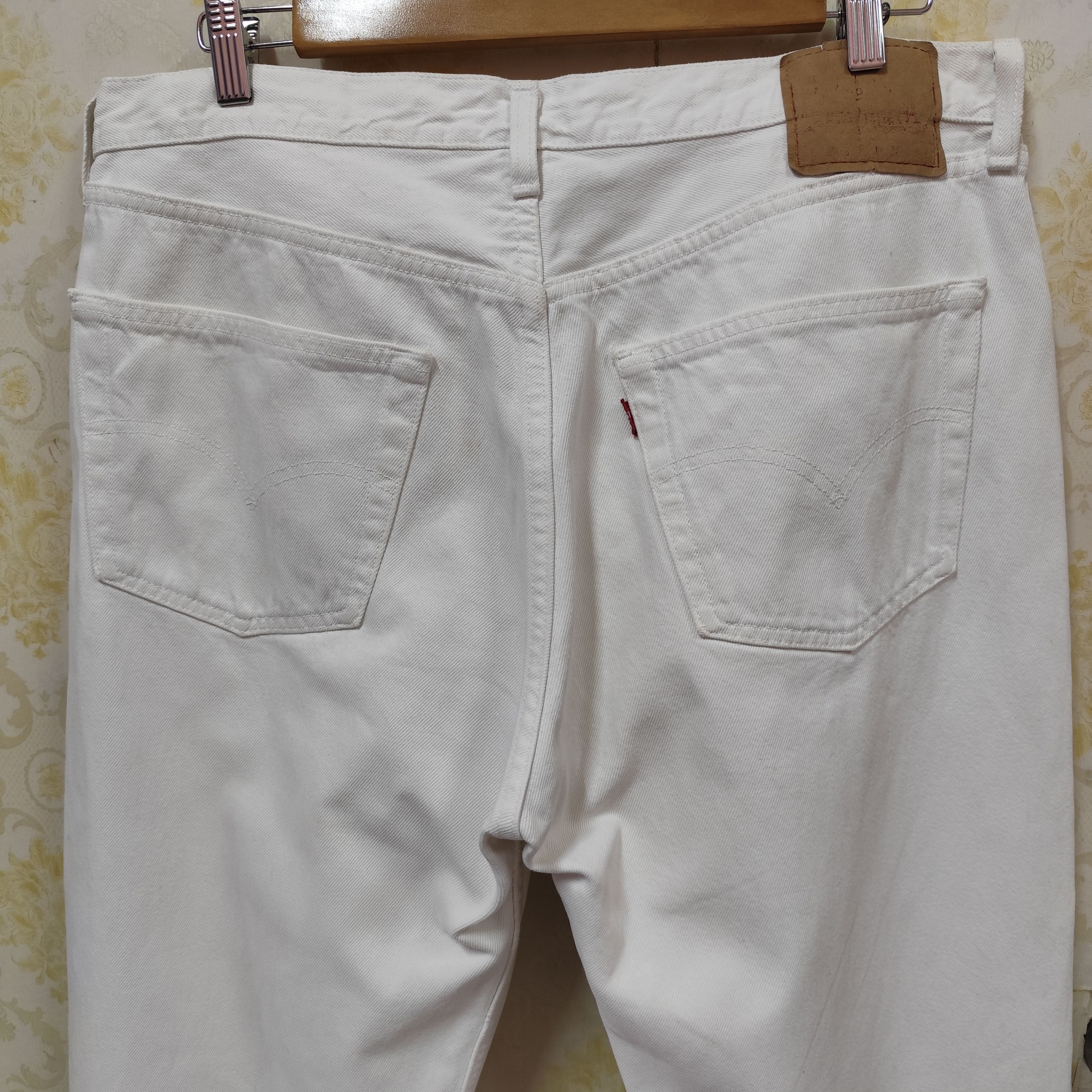 Levi's × Vintage 🇺🇸VINTAGE LEVIS 501 WHITE JEANS MADE IN USA Size US 38 / EU 54 - 12 Thumbnail