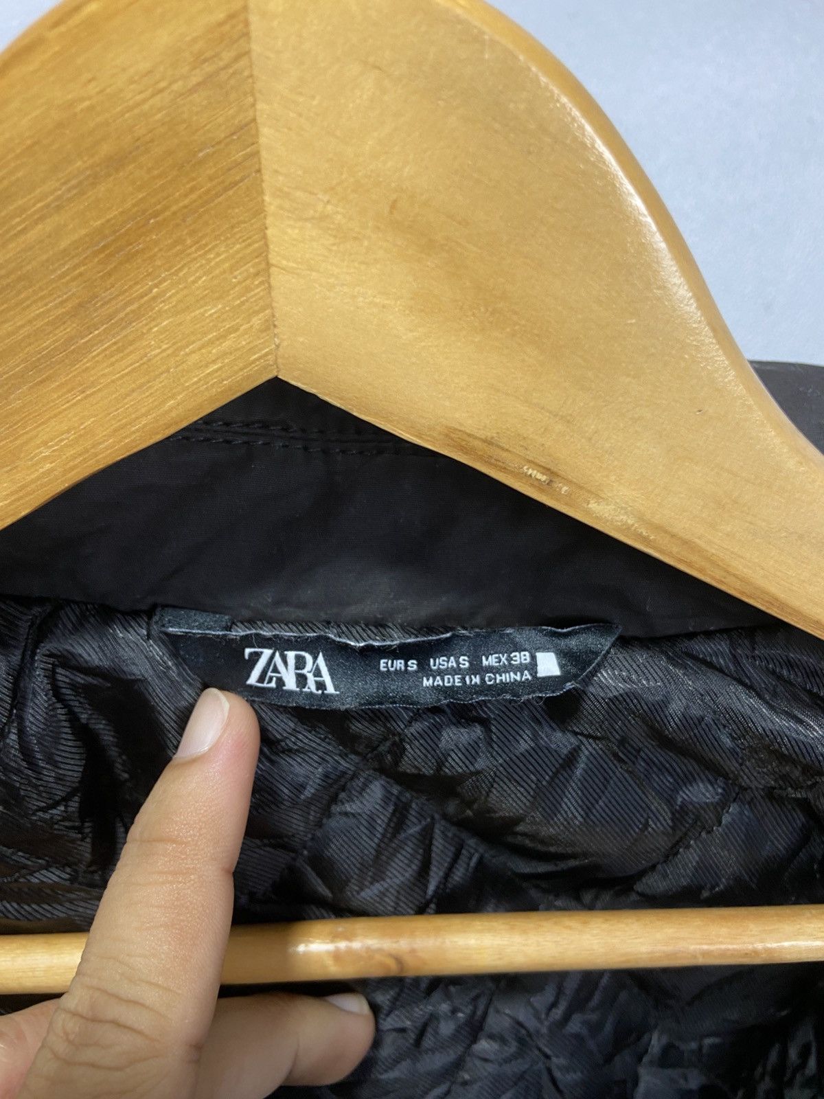 Zara Zara bomber jacket Size US S / EU 44-46 / 1 - 6 Thumbnail