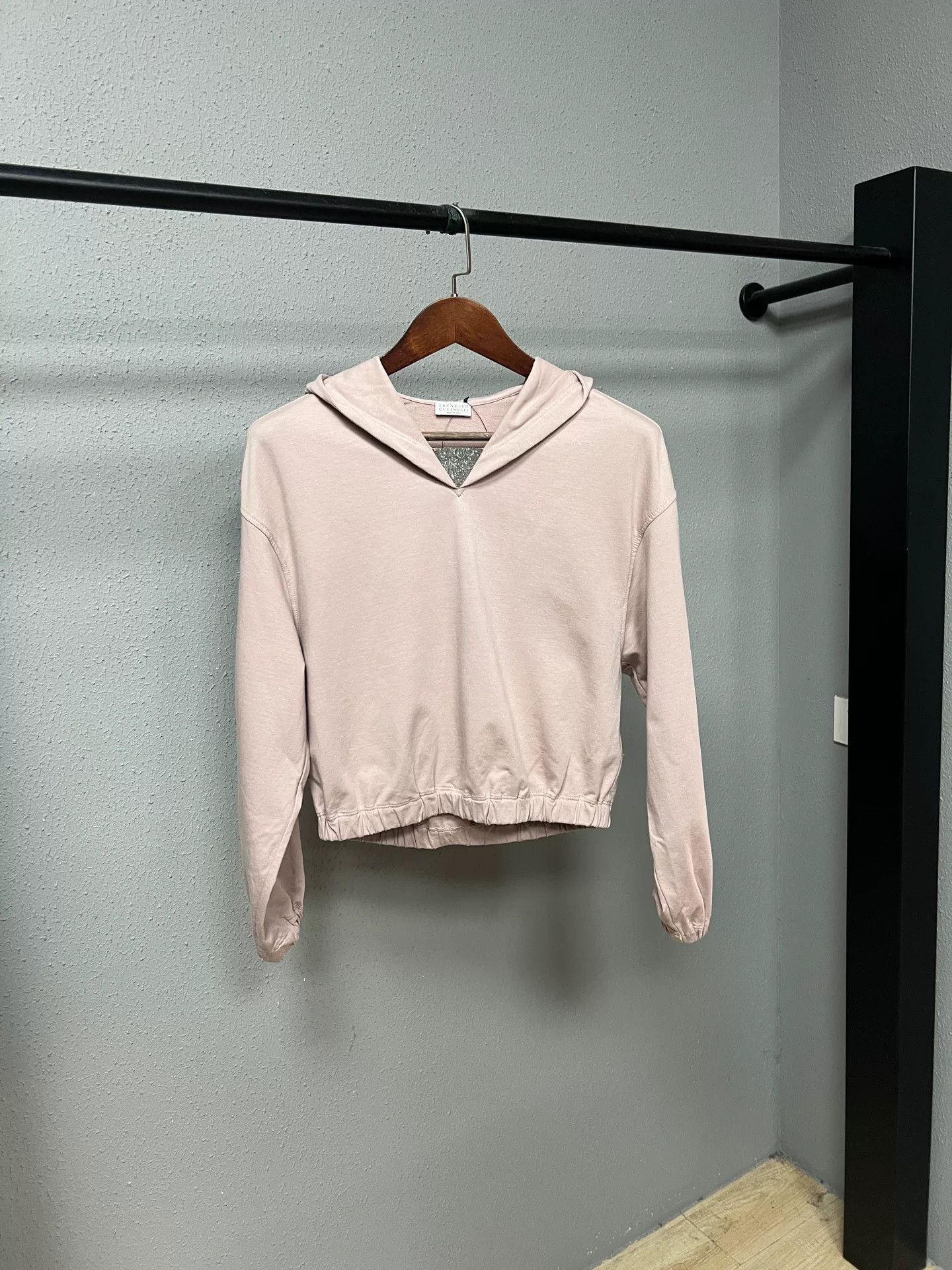 Brunello Cucinelli Brunello Cucinelli Gray-Pink Cropped Beaded Sweatshirt Size S / US 4 / IT 40 - 1 Thumbnail