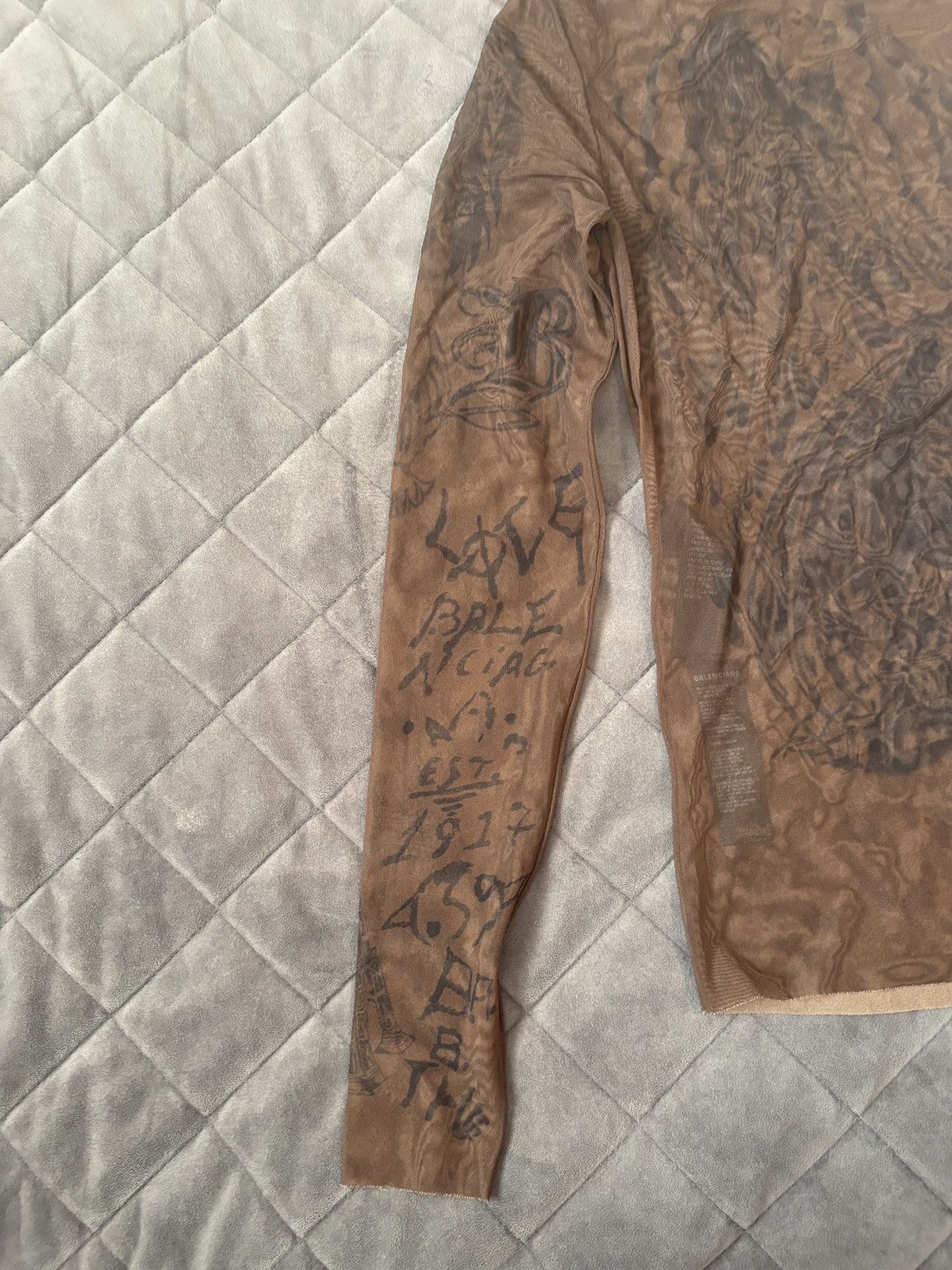 Balenciaga Balenciaga Tattoo Mesh Turtleneck Size S / US 4 / IT 40 - 8 Thumbnail