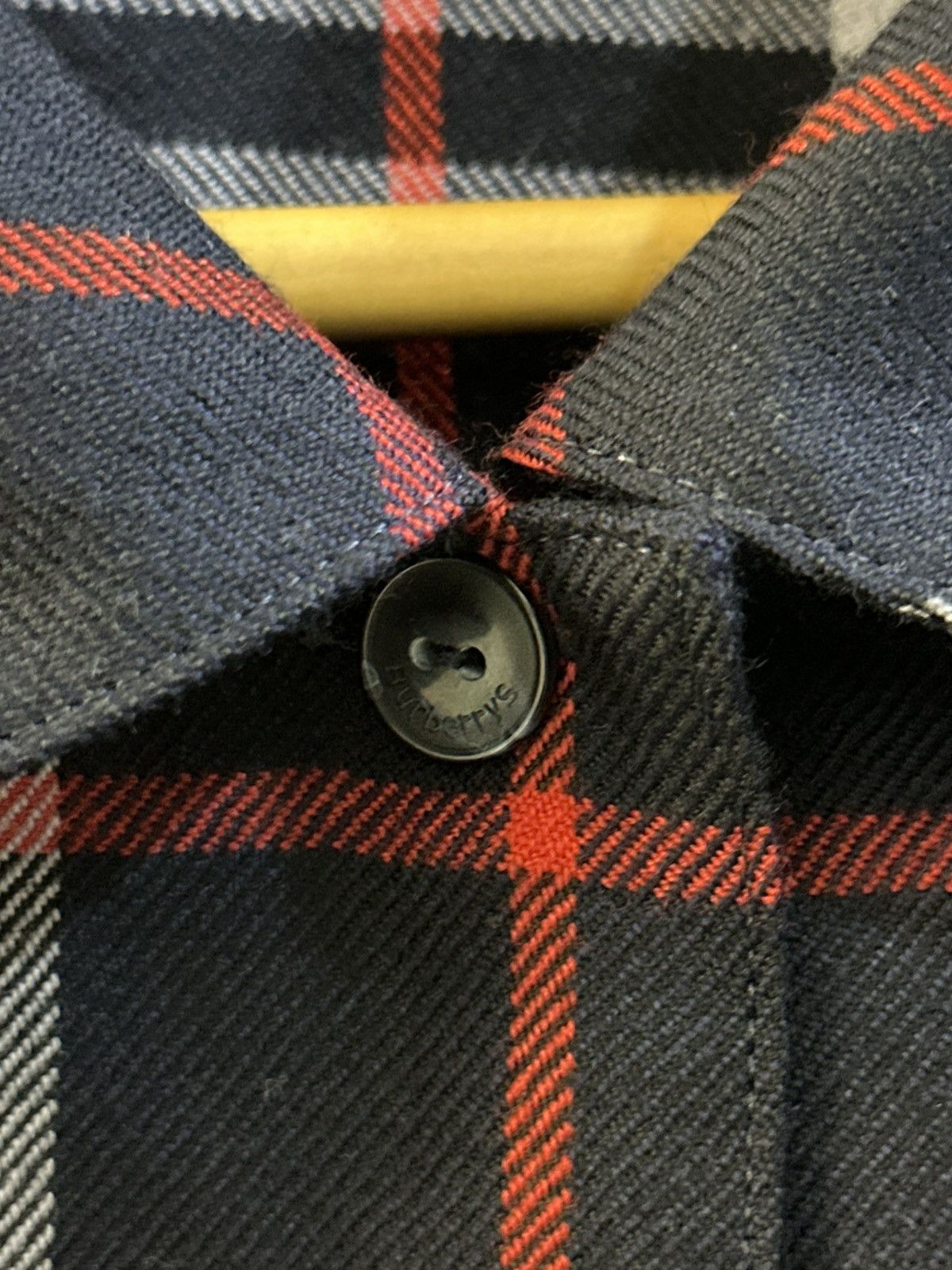 Burberry × Vintage 1990-Vintage Burberry Novacheck Padded Shoulder Button Up Size US M / EU 48-50 / 2 - 12 Thumbnail