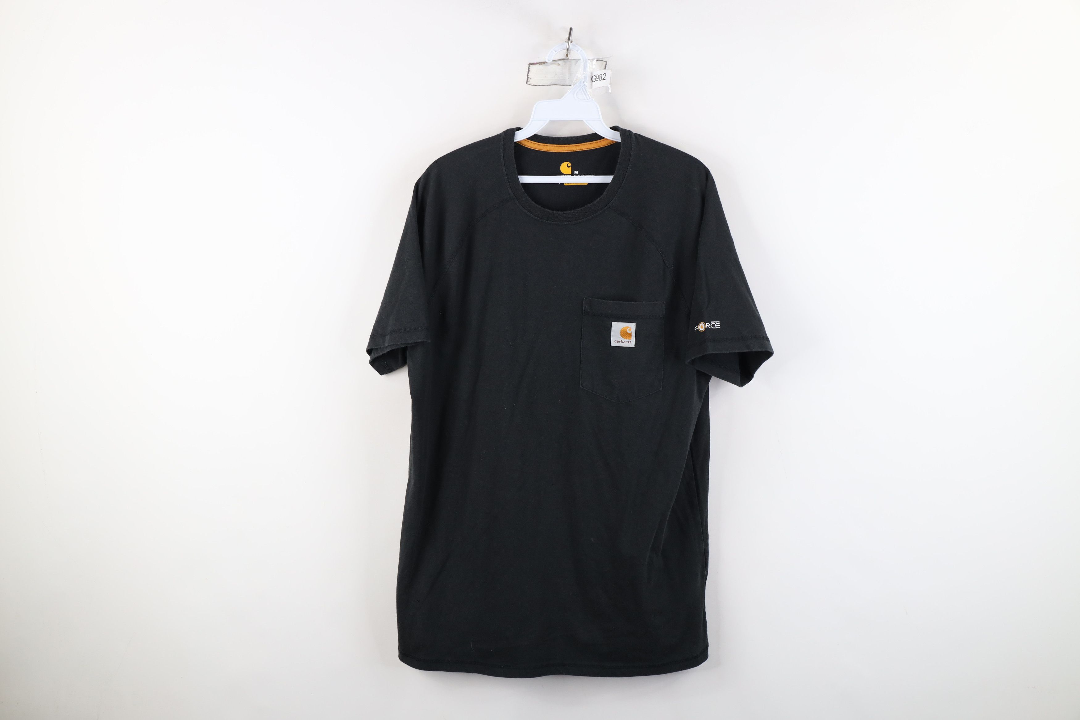 Carhartt Vintage Y2K Carhartt Spell Out Pocket T-Shirt Black Workwear Size US M / EU 48-50 / 2 - 1 Thumbnail