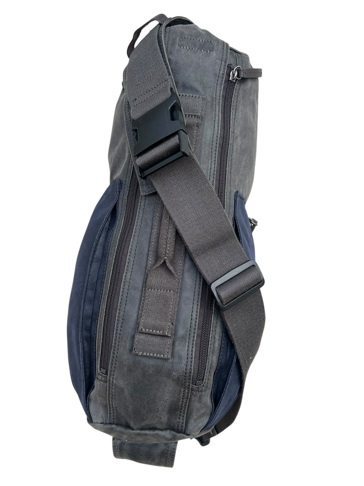 Japanese Brand Vintage Art-Berg Japan Tactical Waxed Messenger Bag Size ONE SIZE - 19 Thumbnail