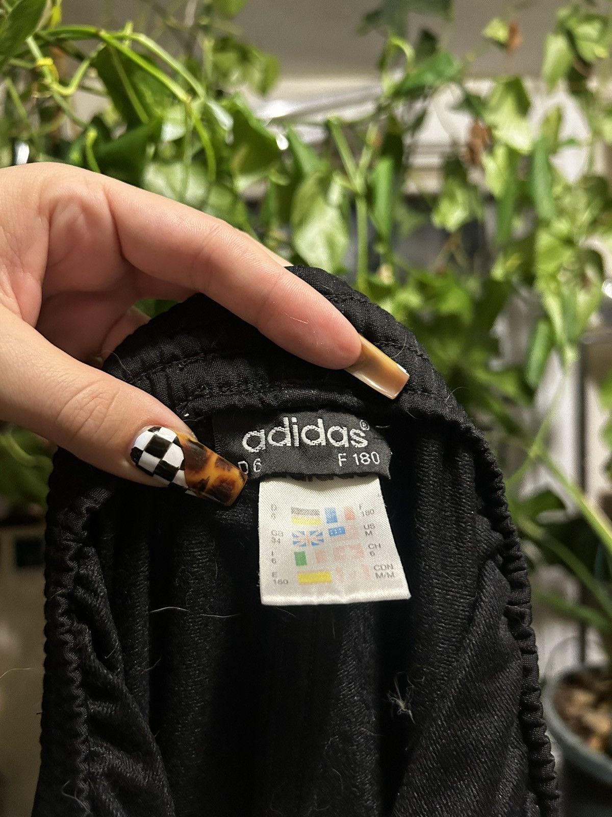 Adidas Adidas Vintage track pant, ADJUSTABLE, vintage Size 30" / US 8 / IT 44 - 6 Thumbnail