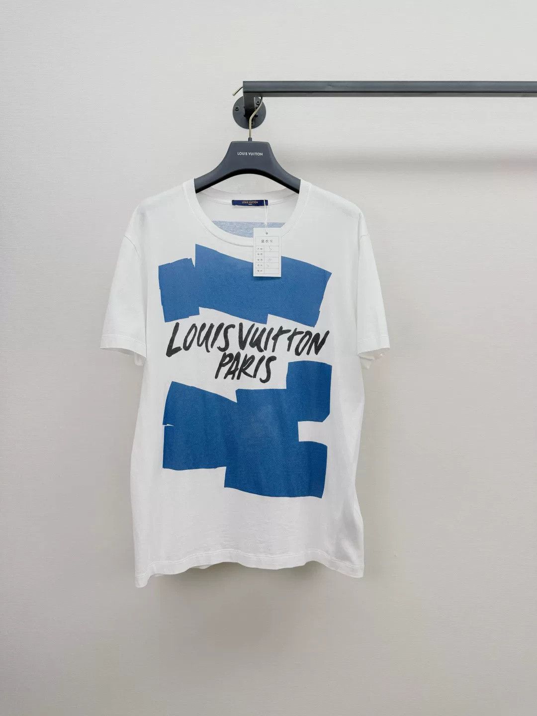 Louis Vuitton Louis Vuitton Short Sleeve T-Shirt Size US S / EU 44-46 / 1 - 1 Thumbnail